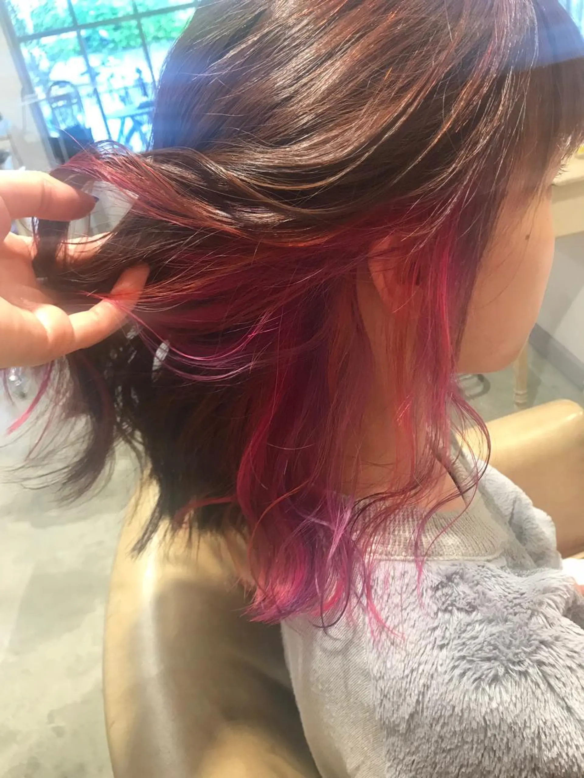 ミディアム カラー パーマ ヘアアレンジ キッズ ネイル マツエク・マツパ ユニコーンカラー ヘアカラー トリートメント 韓国♡ワンホン系 ♡YURIのヘアスタイル
