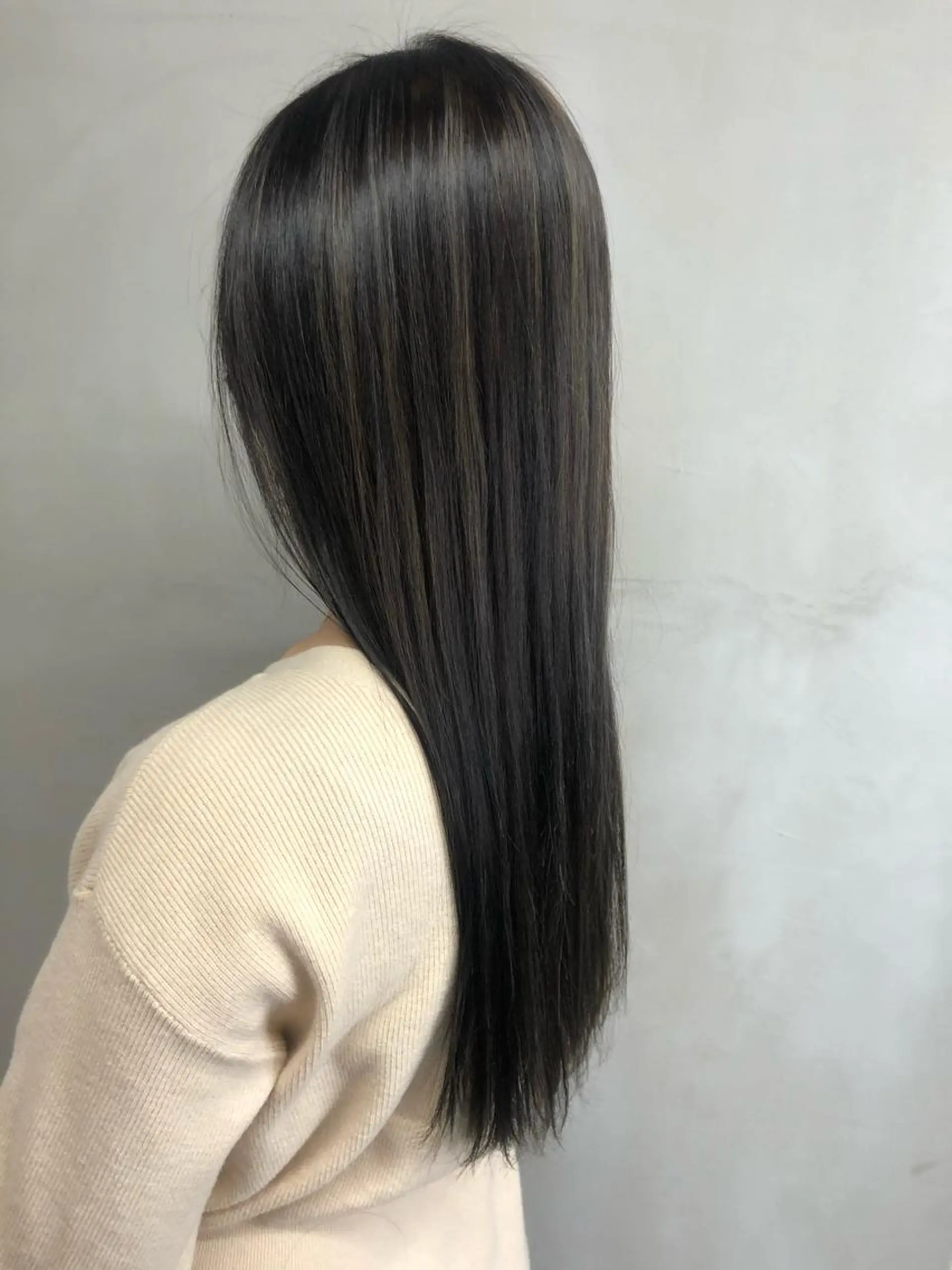 ロング ヘアカラー 透け感カラー✂️ yuuのヘアスタイル