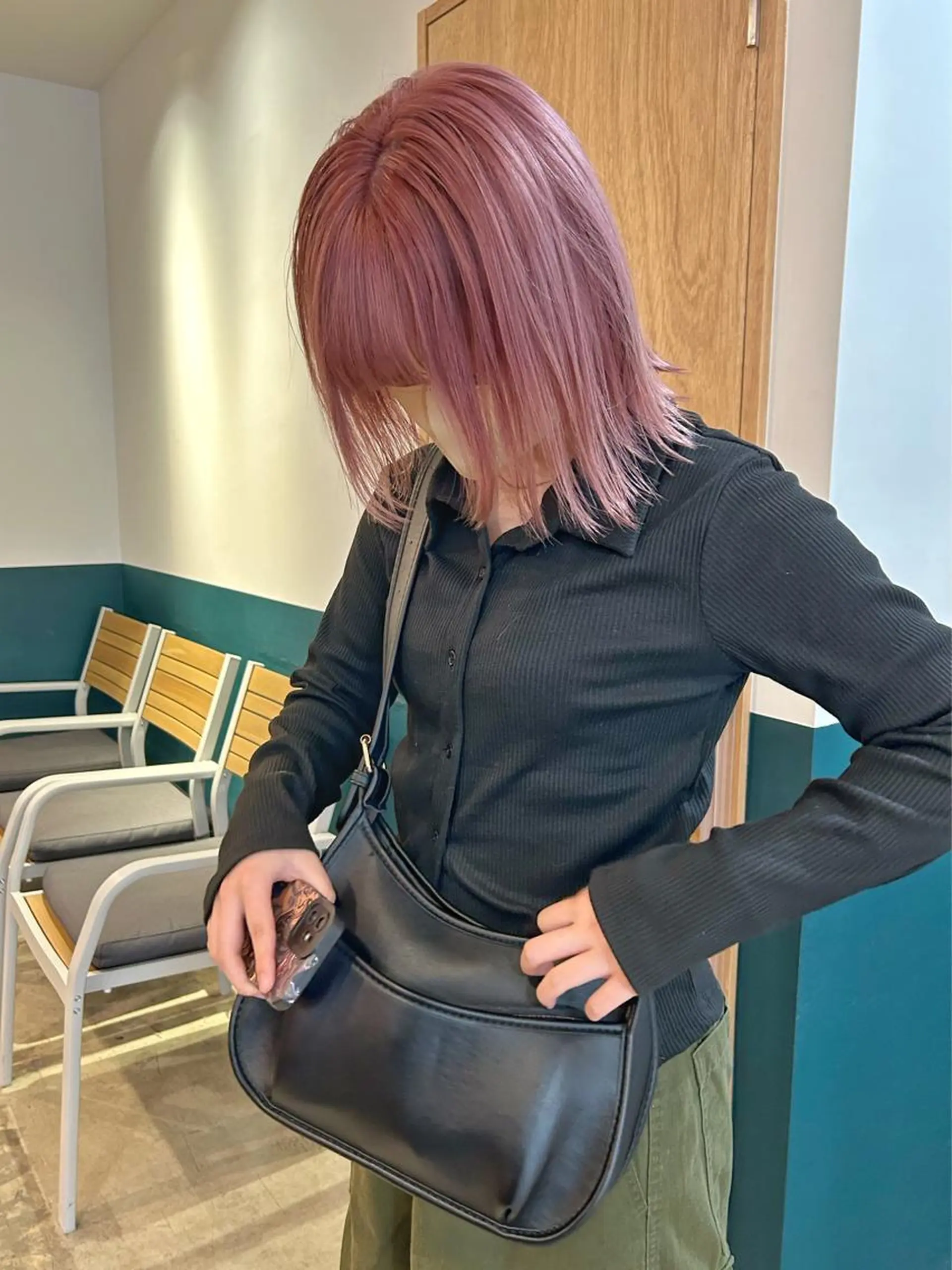 ミディアム カラー ベージュカラー ピンクカラー ピンクベージュ カット ヘアカラー カラーリスト菅野 竜矢🌈のヘアスタイル