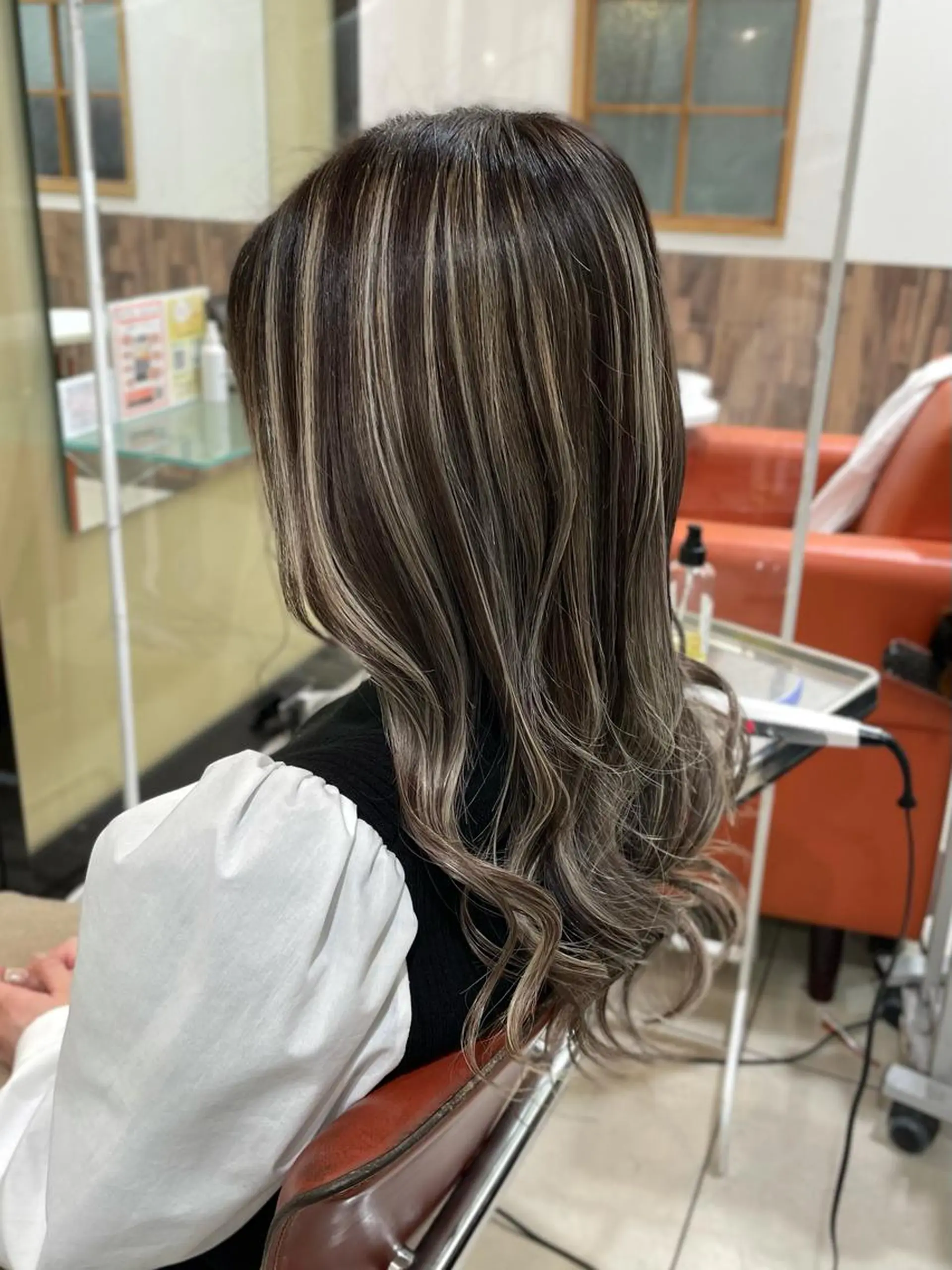 ロング カラー 井上 武輝のヘアスタイル