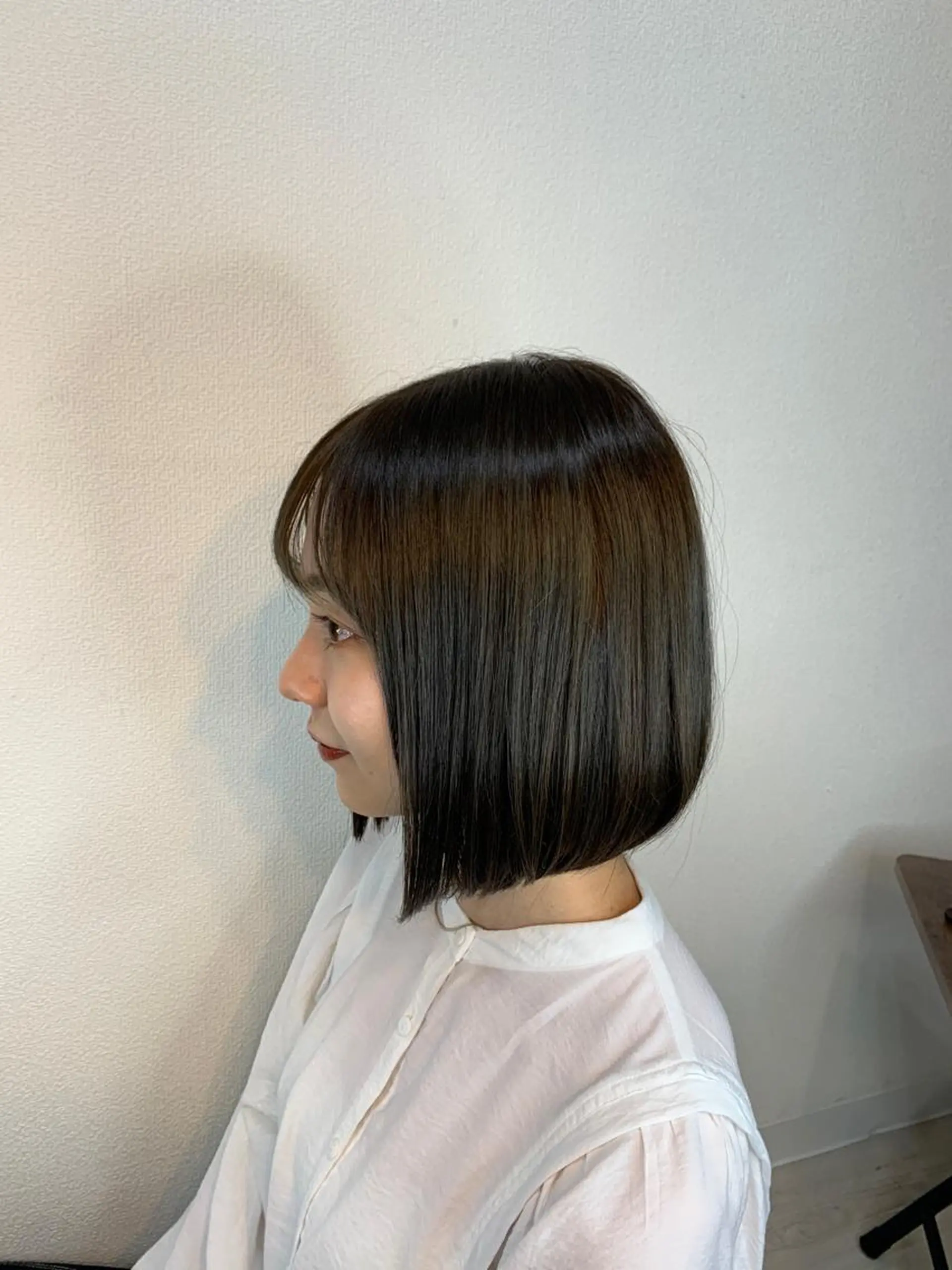 ショート カラー ヘアアレンジ グレージュ ボブ salowin新宿三丁目店所属・🖤小顔ボブ/ウルフ レイヤー🖤山本諒のヘアスタイル