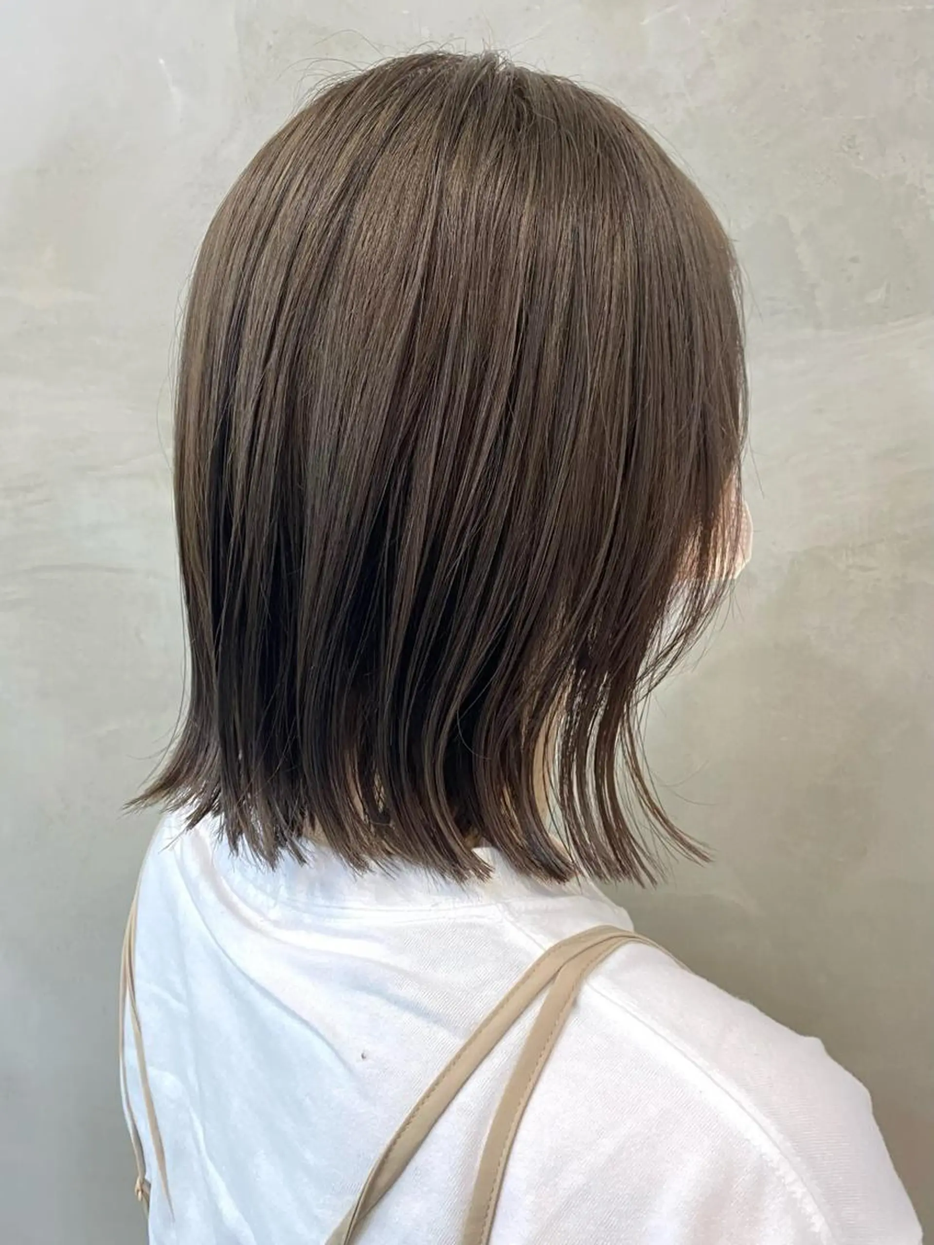 ミディアム カラー ブリーチ グレージュ カット ヘアカラー トリートメント pesca 長町南店 OIKAWAのヘアスタイル