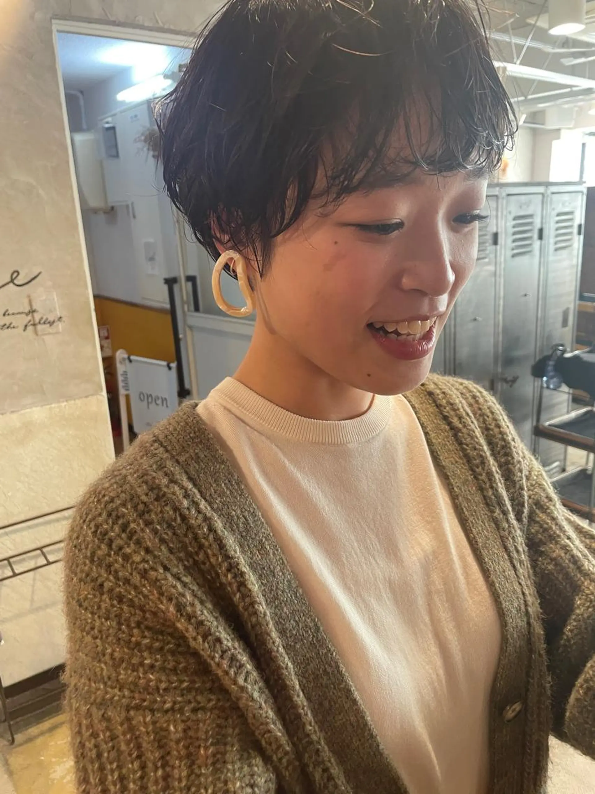 ショート カット パーマ トリートメント さの あやねのヘアスタイル