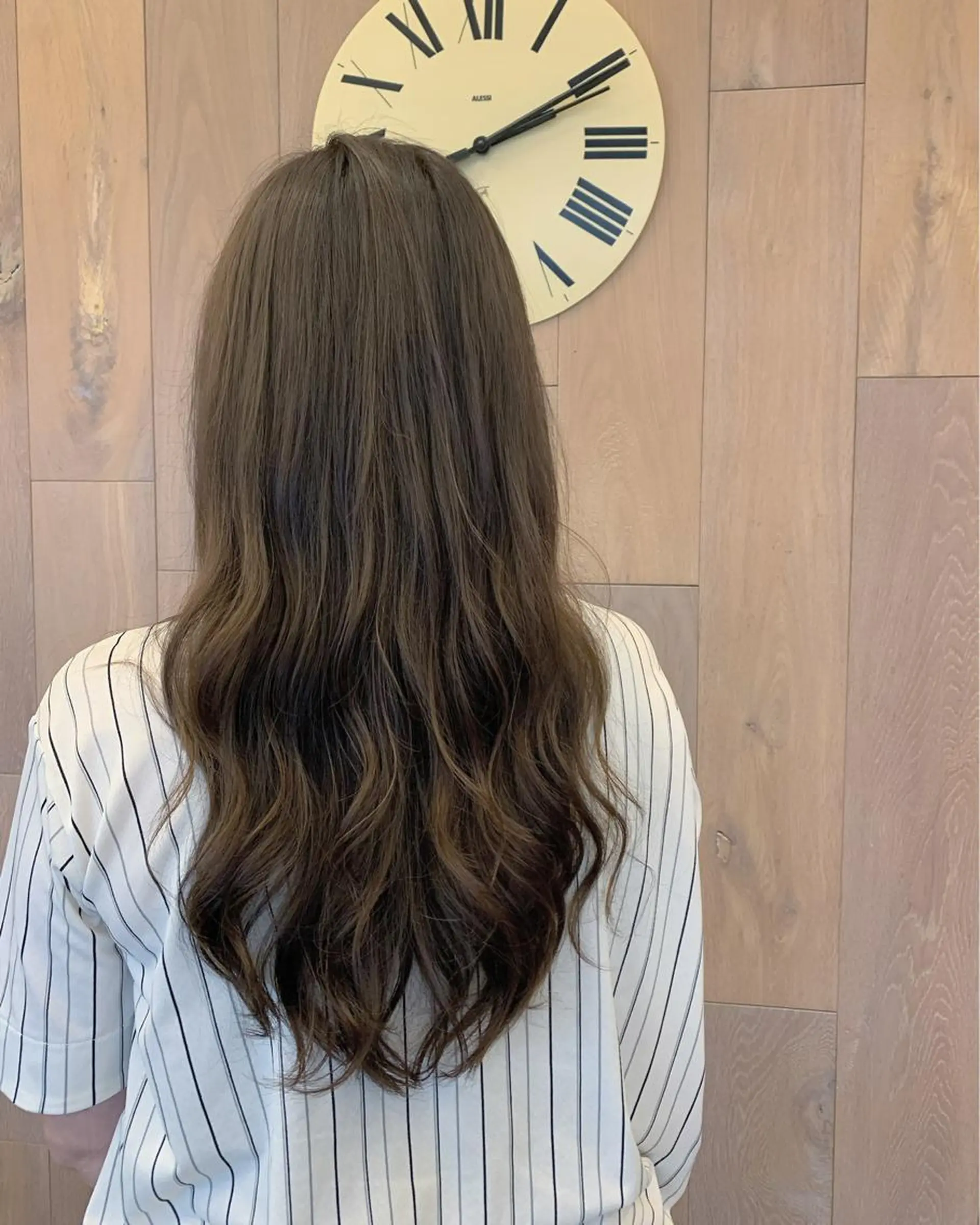 ロング ハイライト Aya/四条烏丸/ インナーカラーのヘアスタイル