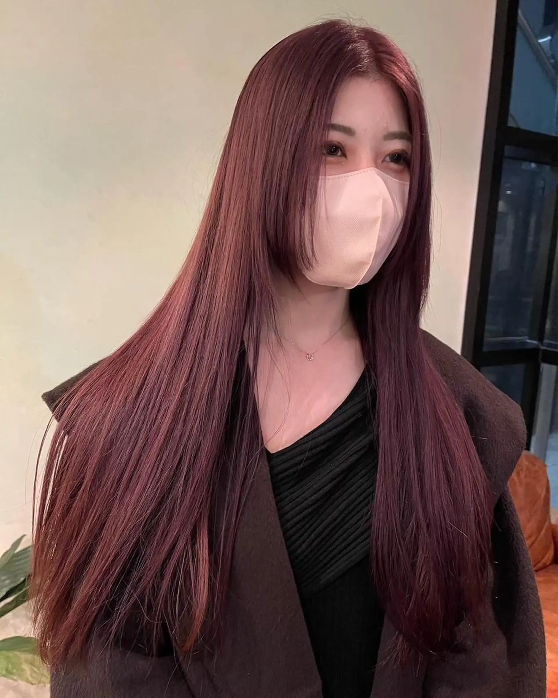 ロング カラー 愛瑠奈 erunaのヘアスタイル