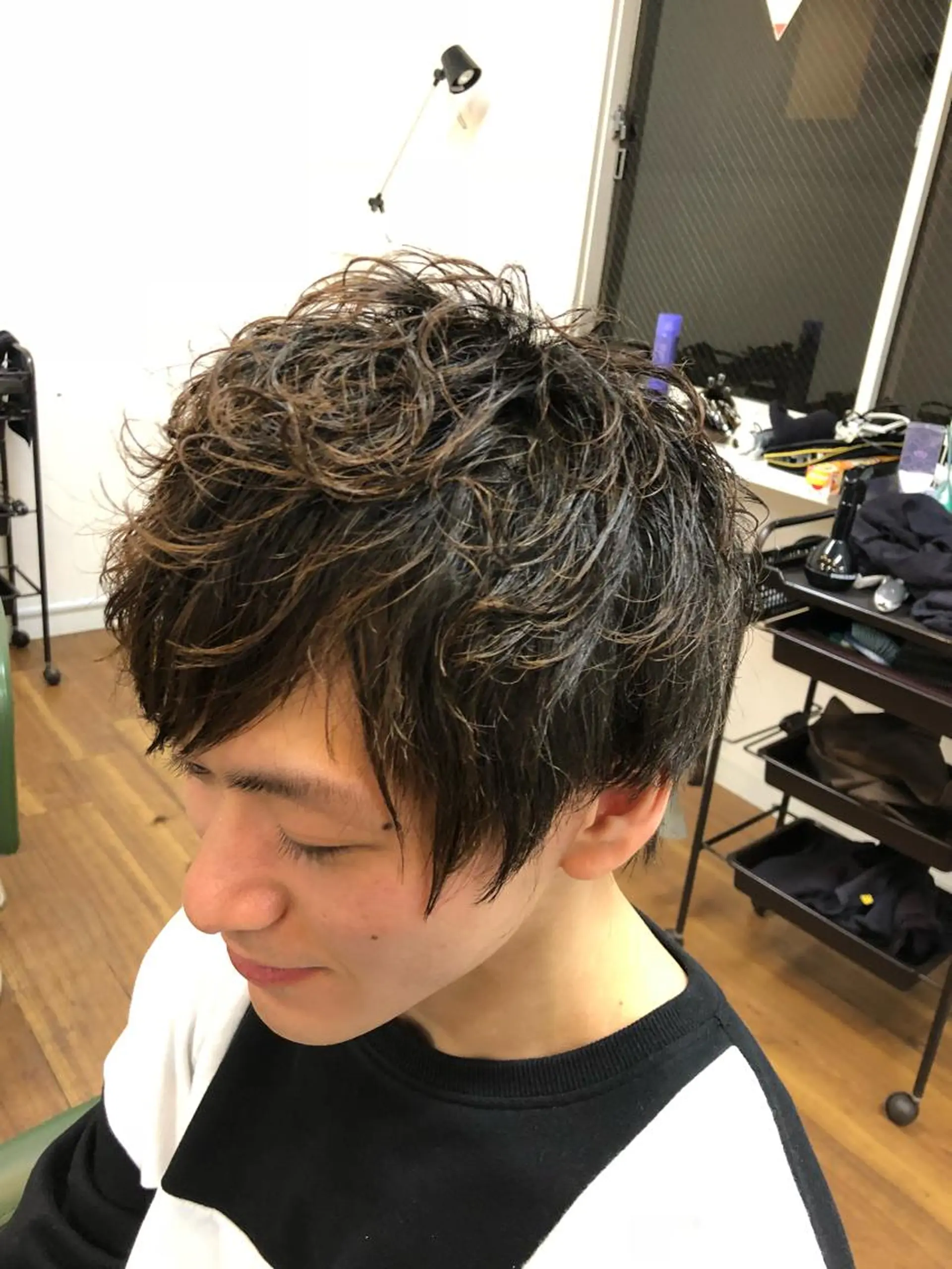 メンズ PALETTE(パレット)所属・SHIORI💜艶々 柔らかカラーへ💜のヘアスタイル