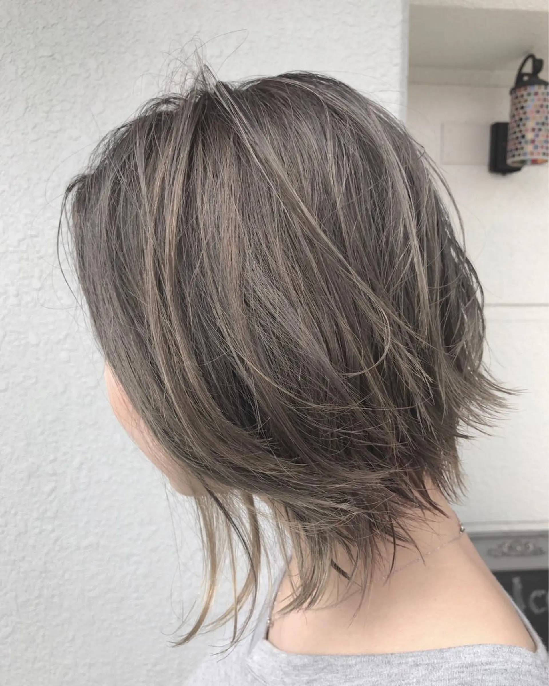 ショート カラー レイヤーカット匠 イソザキノリユキのヘアスタイル