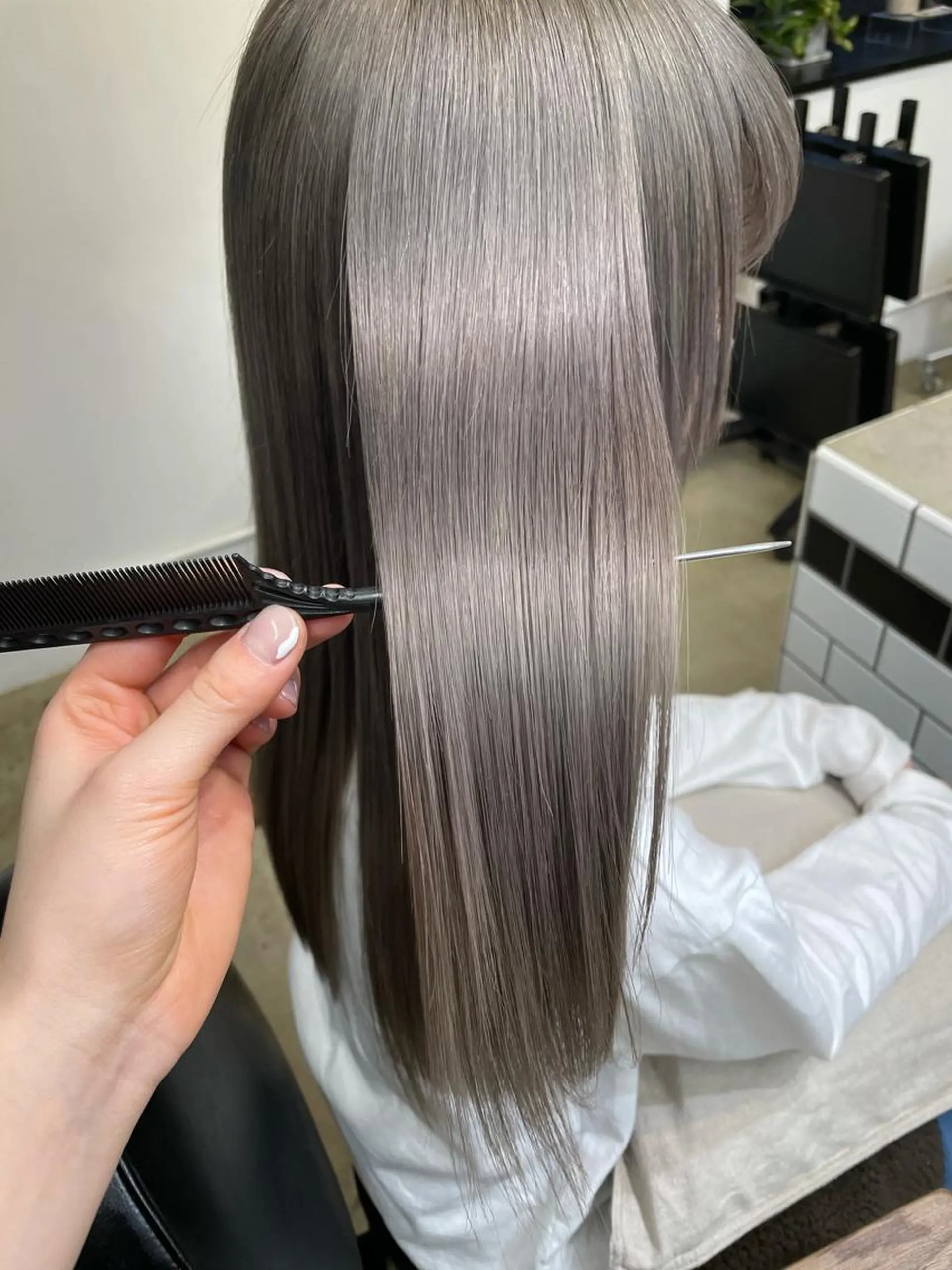 ロング カラー トリートメント カット トリートメント 顔まわりカット✨艶髪 ✨髪質改善✨伴響佳のヘアスタイル