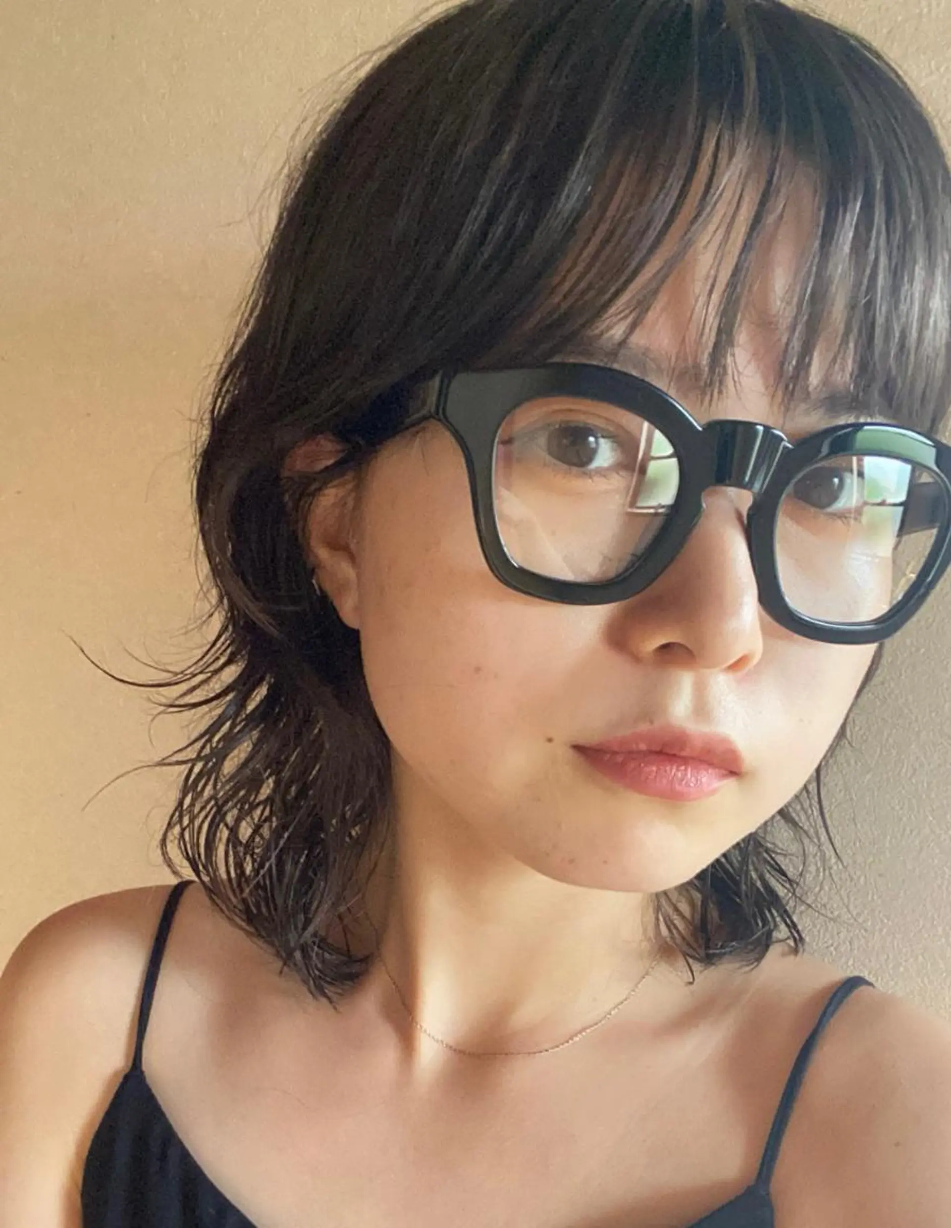 ミディアム ヒガシ サヨのヘアスタイル