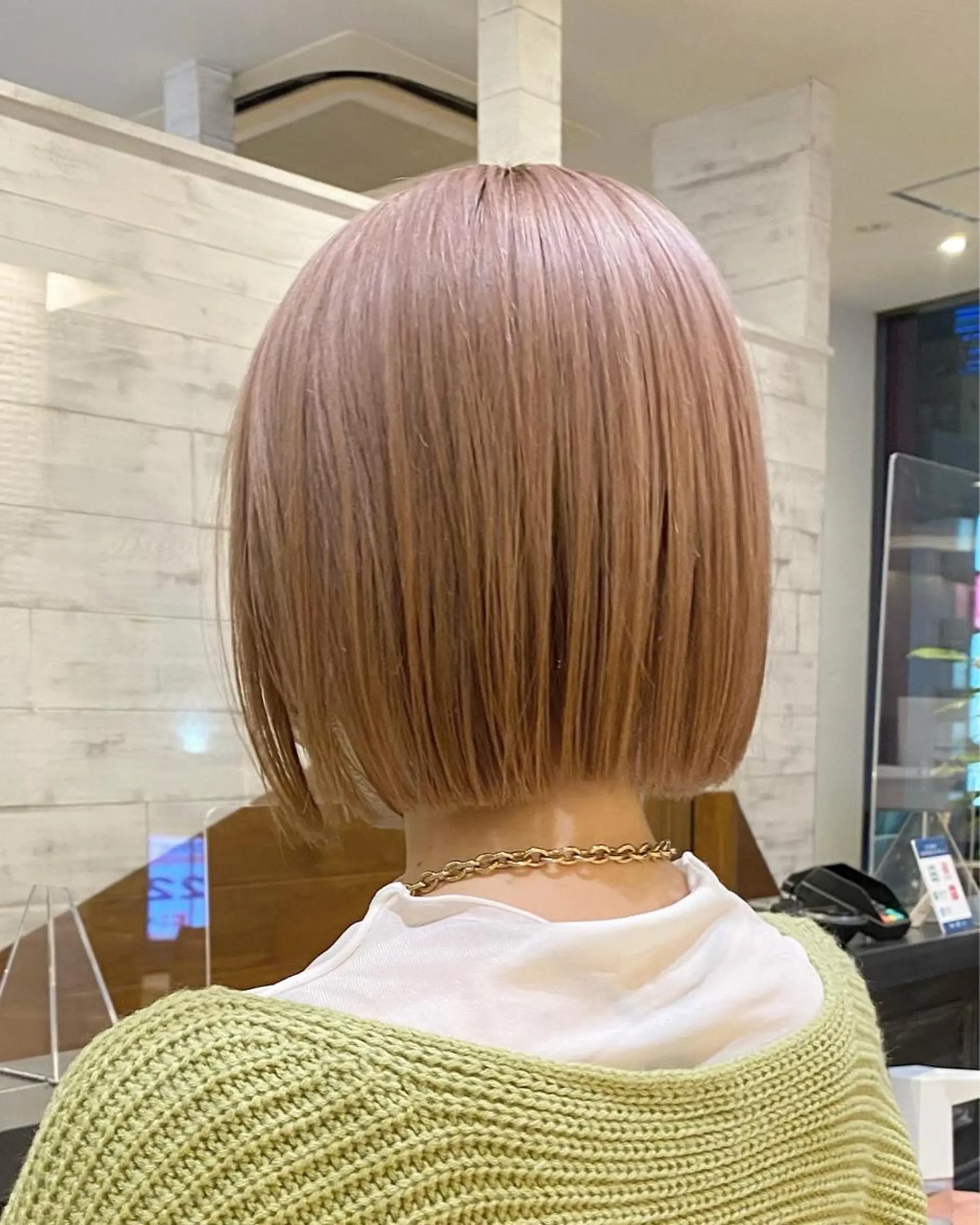 ショート 切りっぱなしボブ ボブ 栗原 瑞稀のヘアスタイル