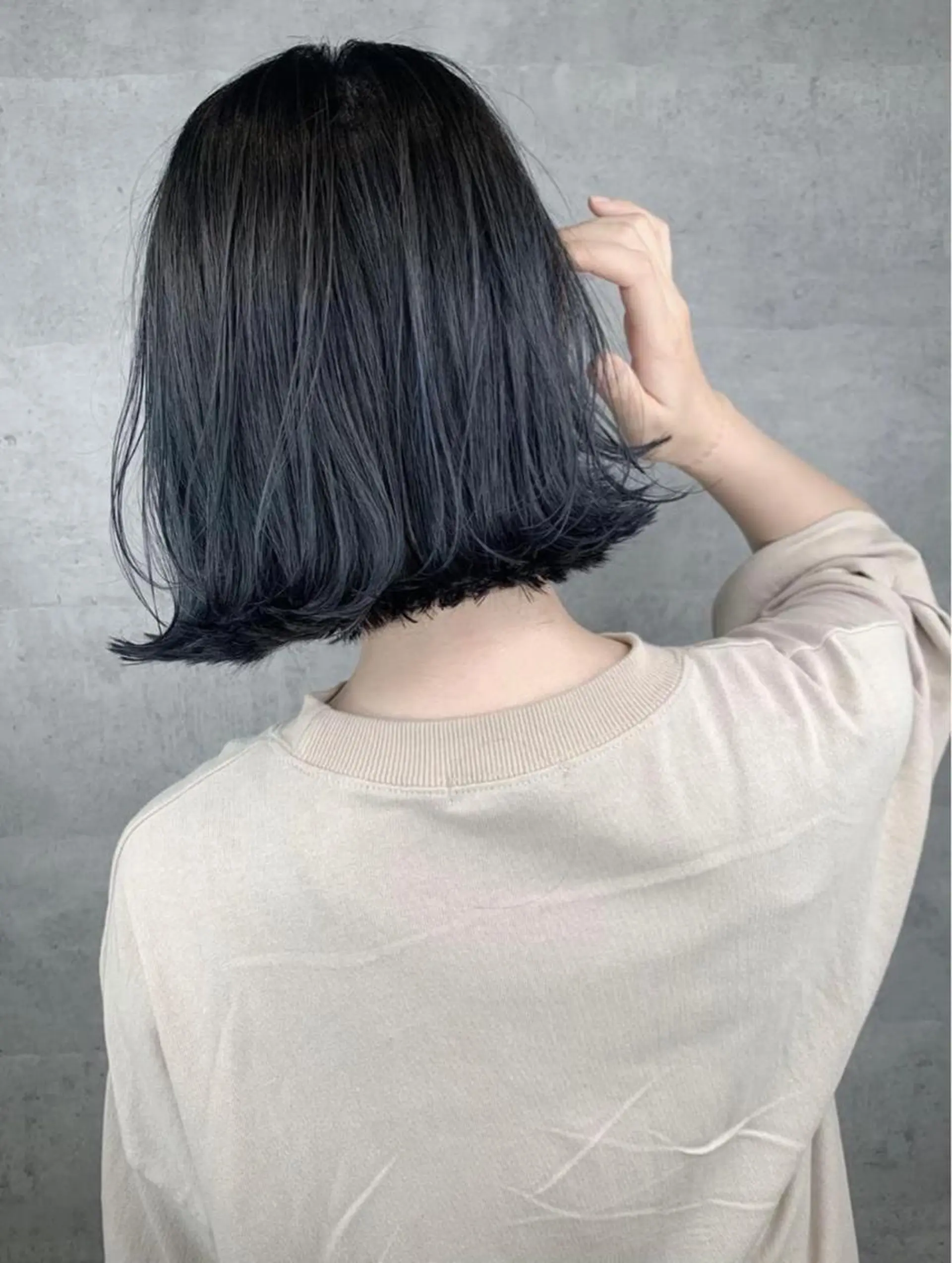 ミディアム カラー _WHITE /藤田唯生のヘアスタイル