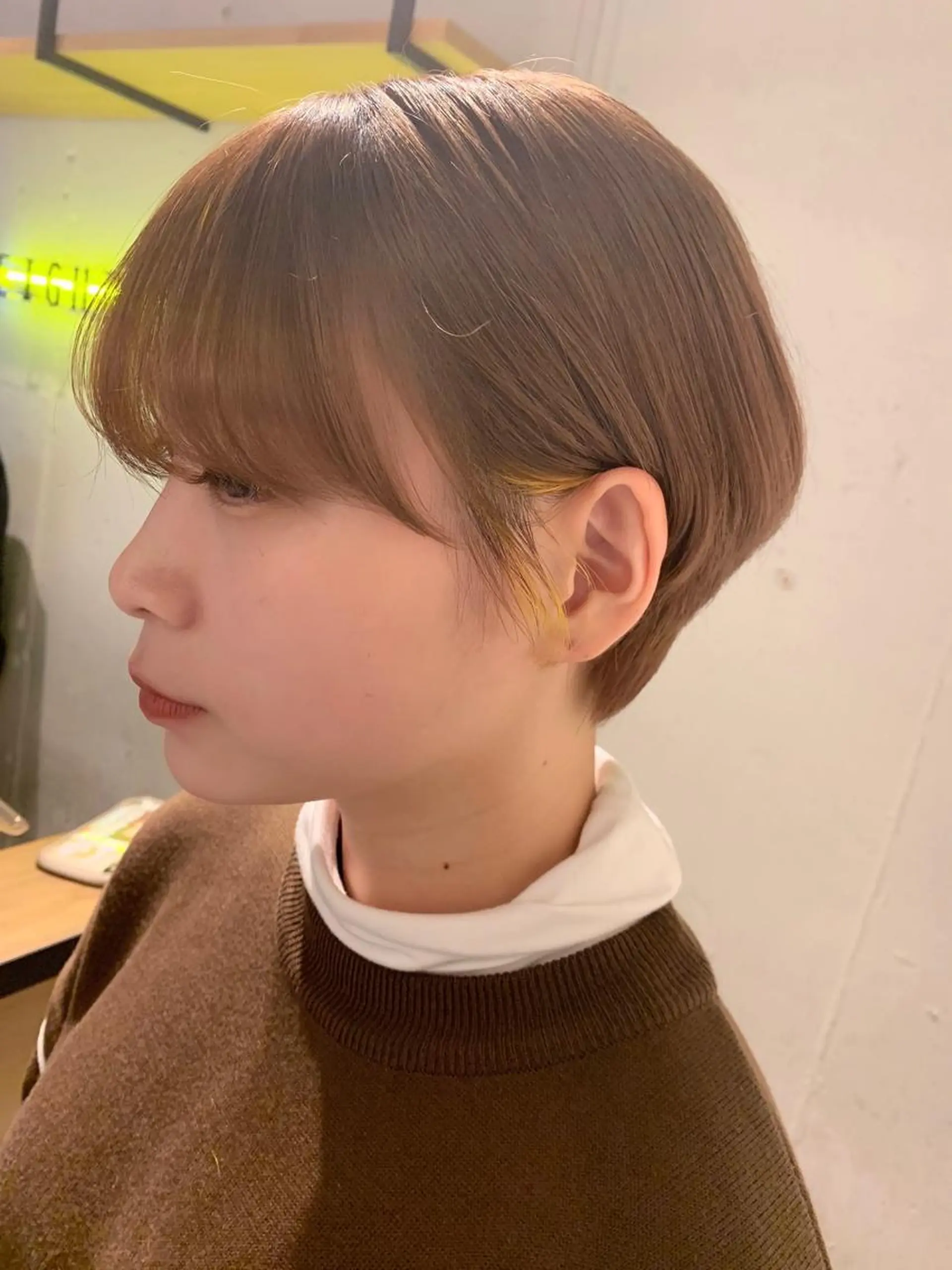 ショート カラー インナーカラー Fuuu《フゥ》所属・シノザキ シンゴのヘアスタイル
