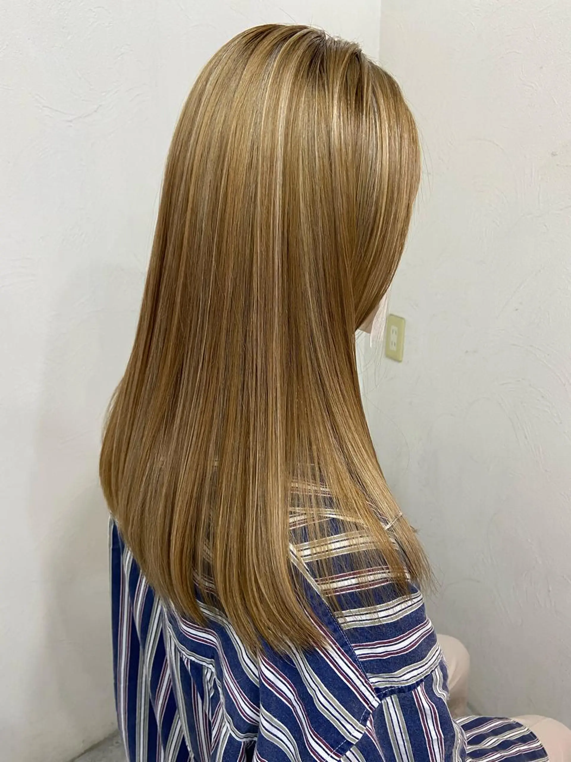 ロング 【今だけブリーチ 限定価格💕】すみのヘアスタイル