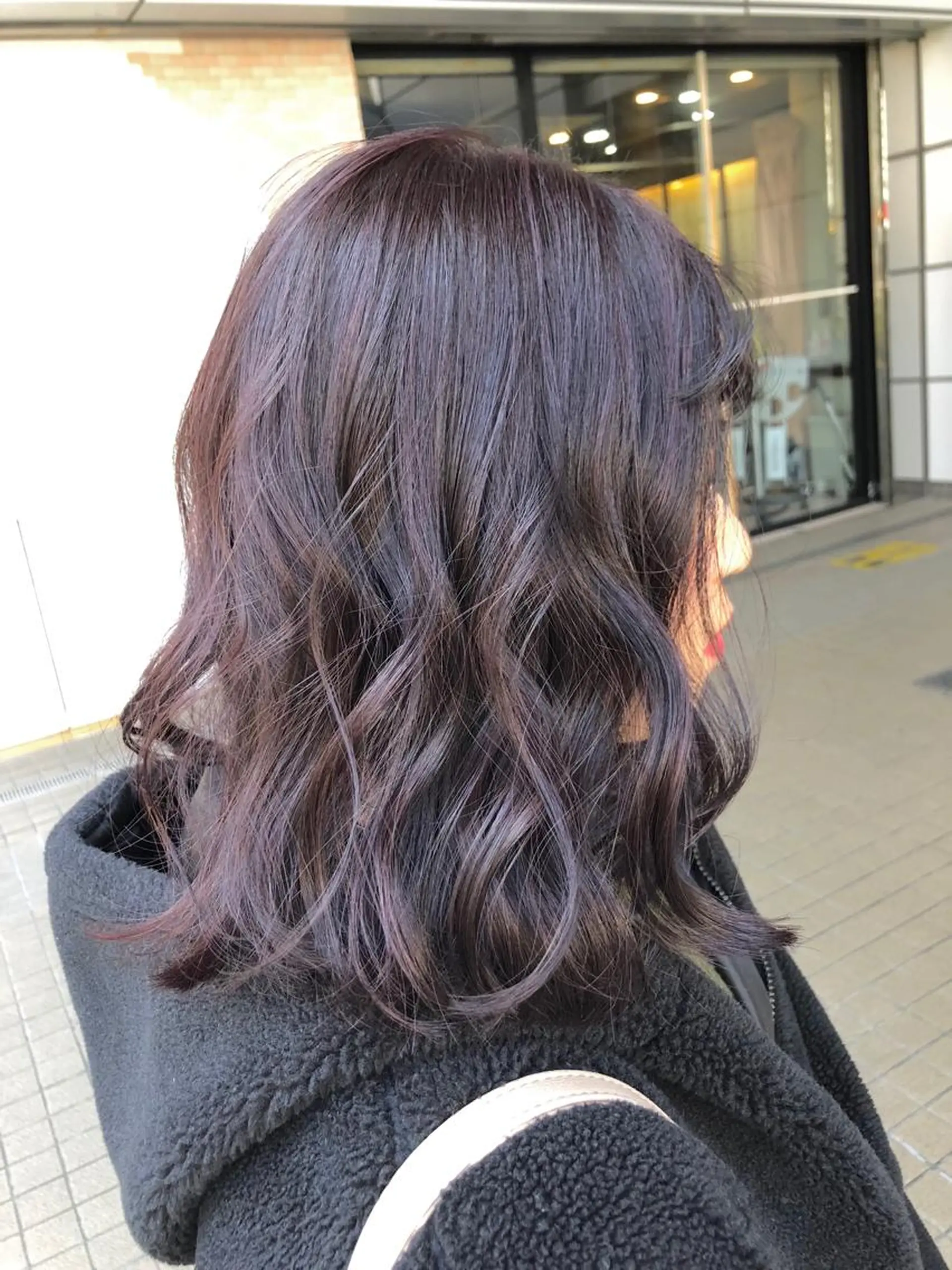 ミディアム カラー グレージュ バイオレットカラー バイオレットグレージュ カット トリートメント SHAFT Ieiriのヘアスタイル