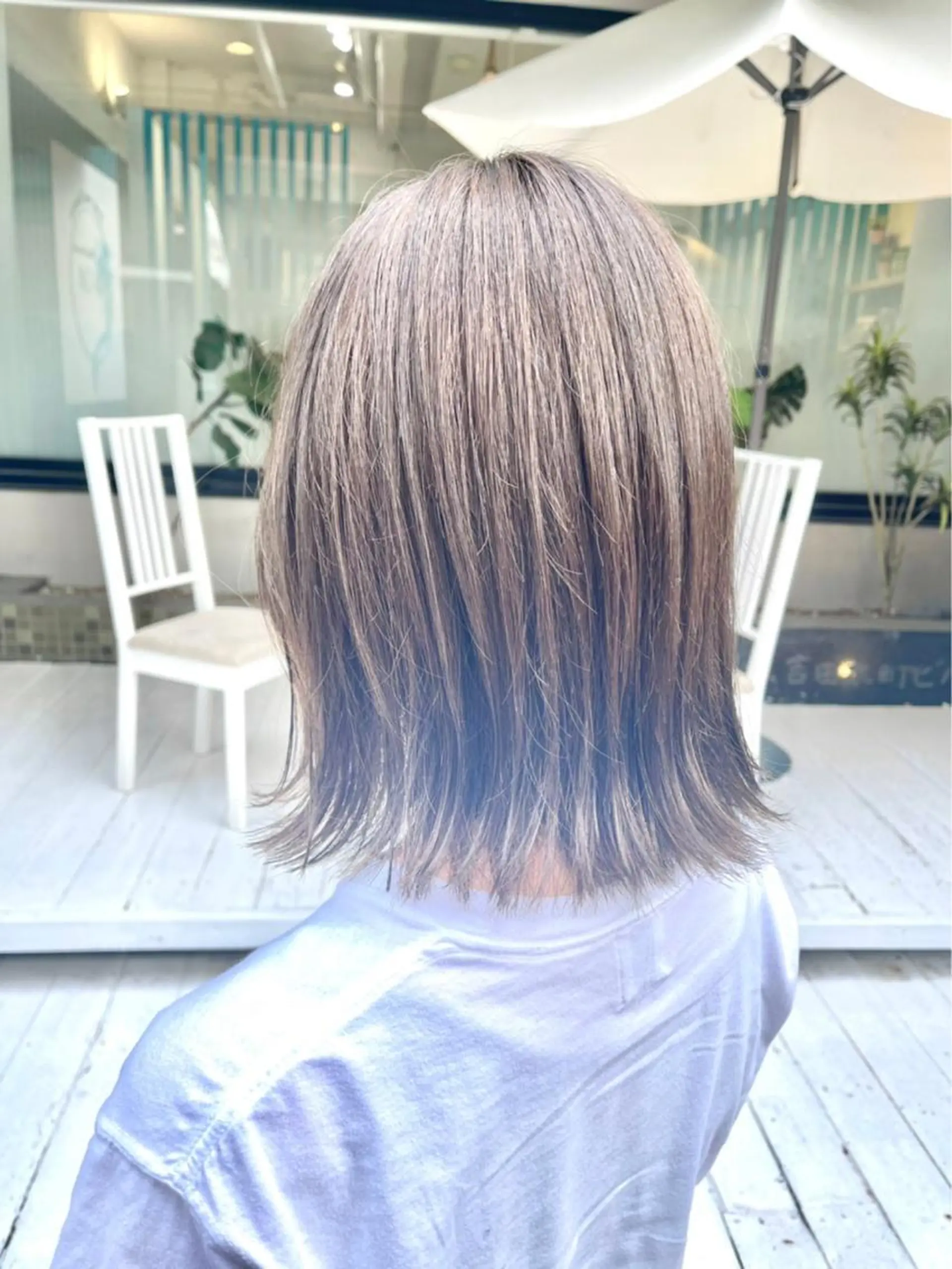 ミディアム カット ヘアカラー トリートメント 井上 亜海のヘアスタイル