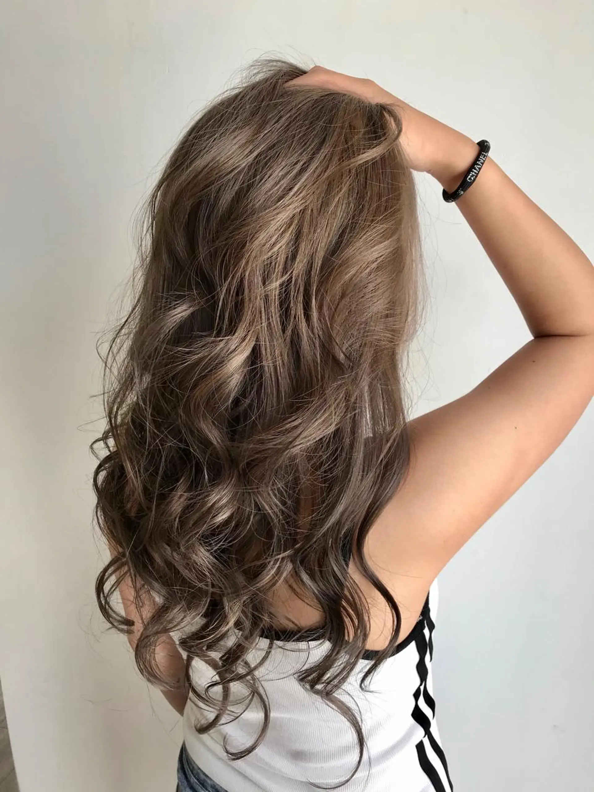 ロング カラー アッシュ アッシュブラウン ブラウンカラー ヘアカラー トリートメント ヘッドスパ Akua【代表】 Kazumaのヘアスタイル