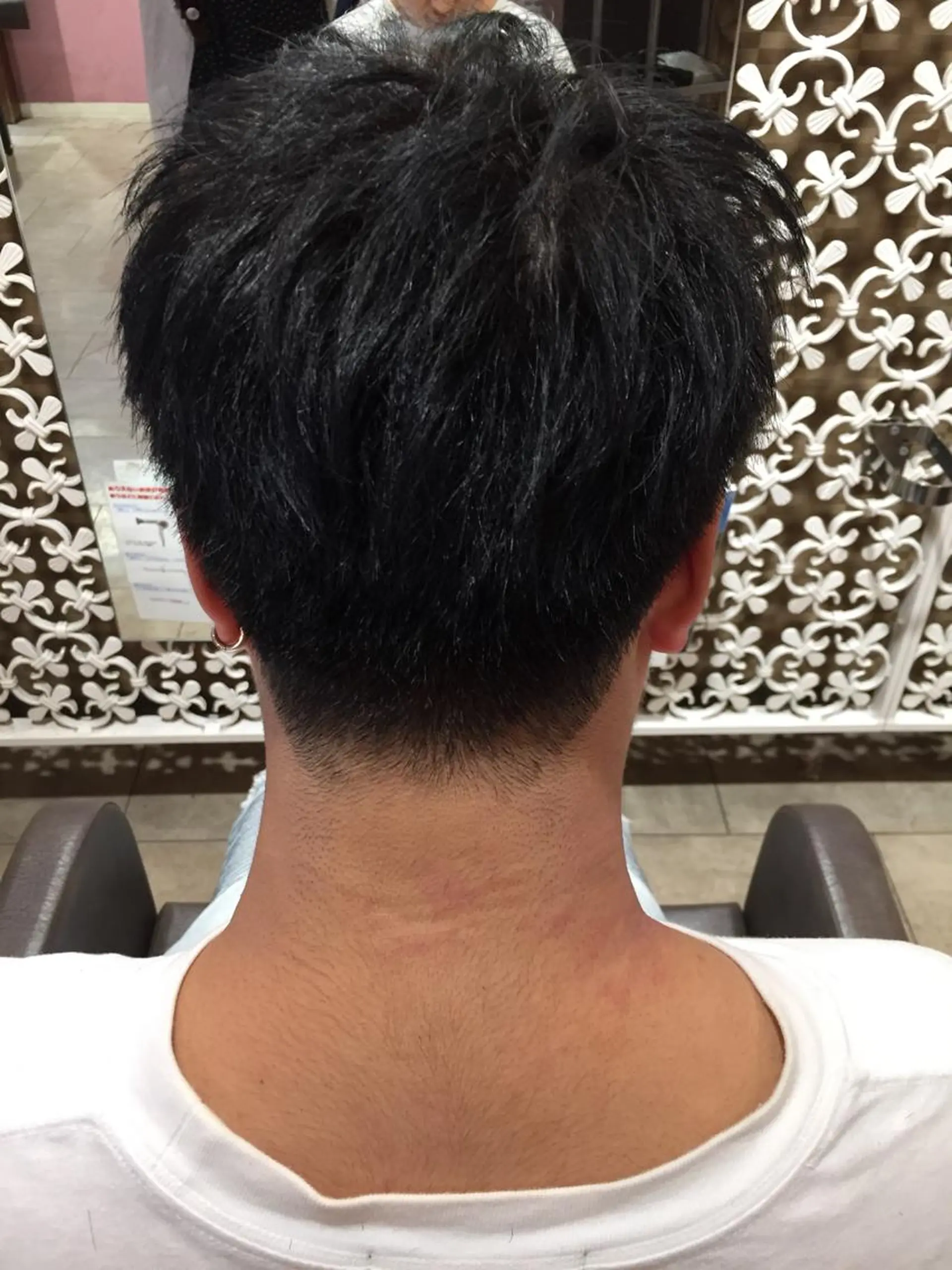 ショート カラー メンズ カット ヘアカラー 髪質改善/痛ませ ないカラー/西村航大のヘアスタイル