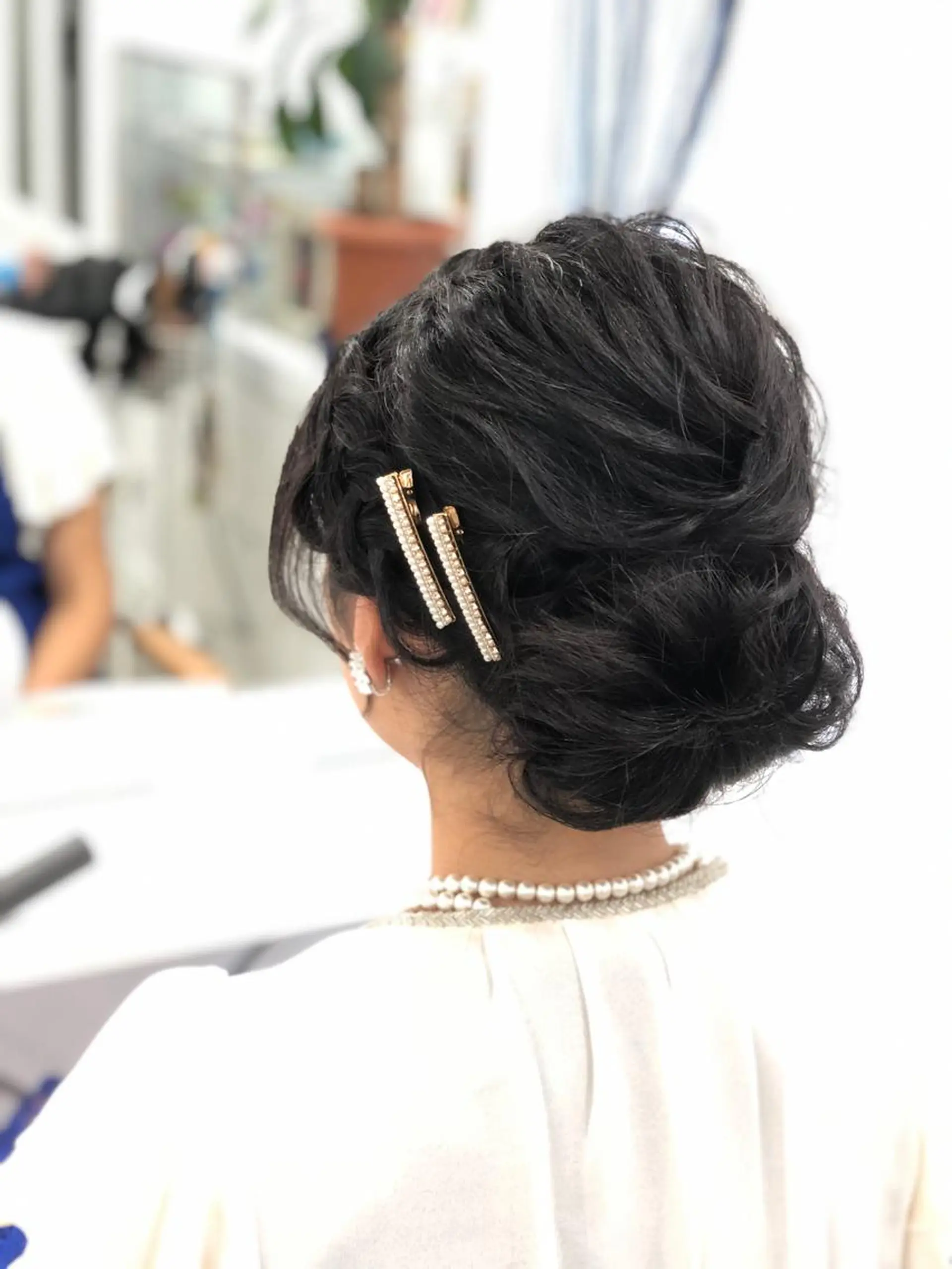 ミディアム laera 佐藤のヘアスタイル