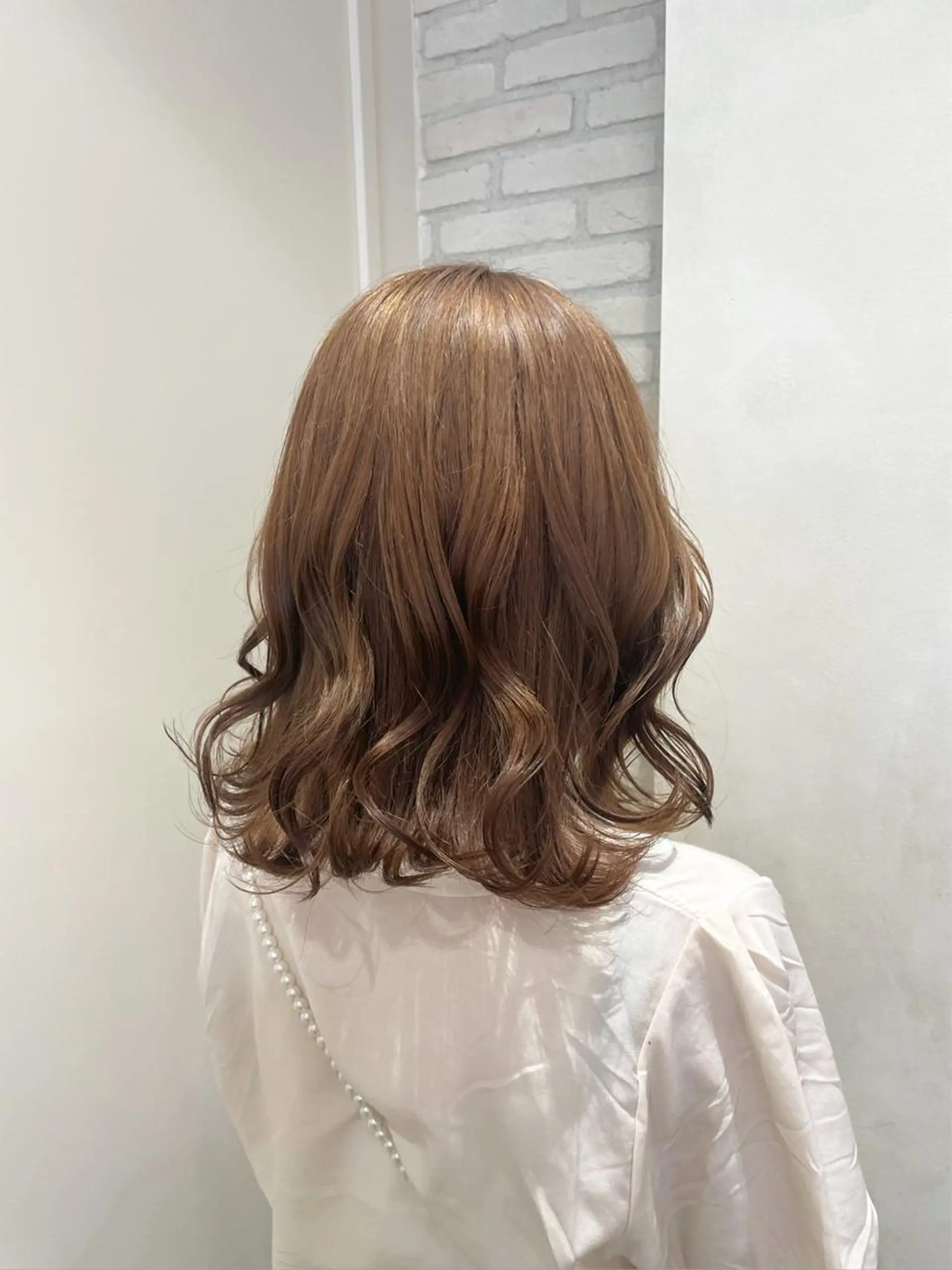 ミディアム カラー ブリーチ ブラウンカラー ミルクティーブラウン ピンクカラー ヘアカラー エクステ/ハイトーン 🐏☁️miminaのヘアスタイル