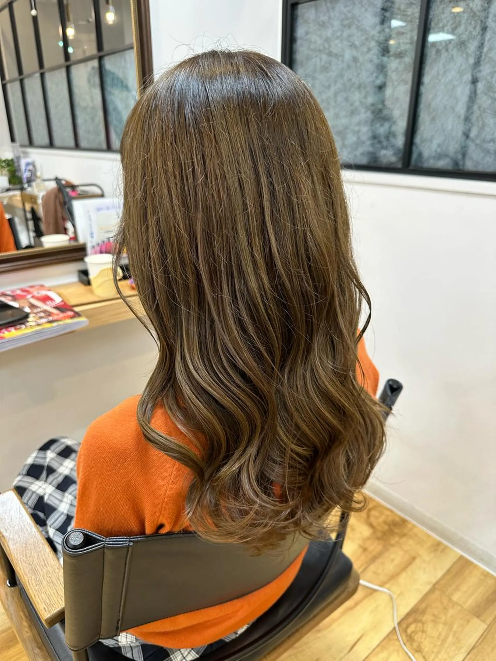ロング カラー ベージュカラー オリーブベージュ 髪質改善 コレマツのヘアスタイル
