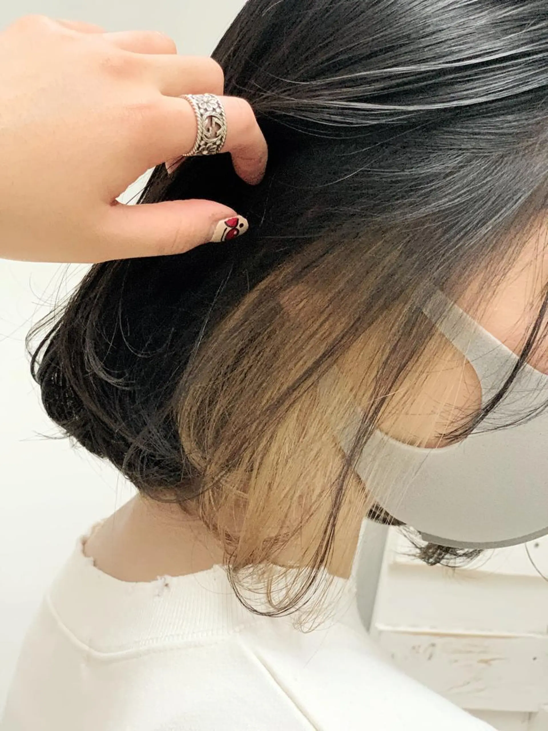 ミディアム カラー ヘアアレンジ ハイライトカラー ハイライト 髪質改善 小顔カット 指名支持率NO.1 スタイリストのヘアスタイル