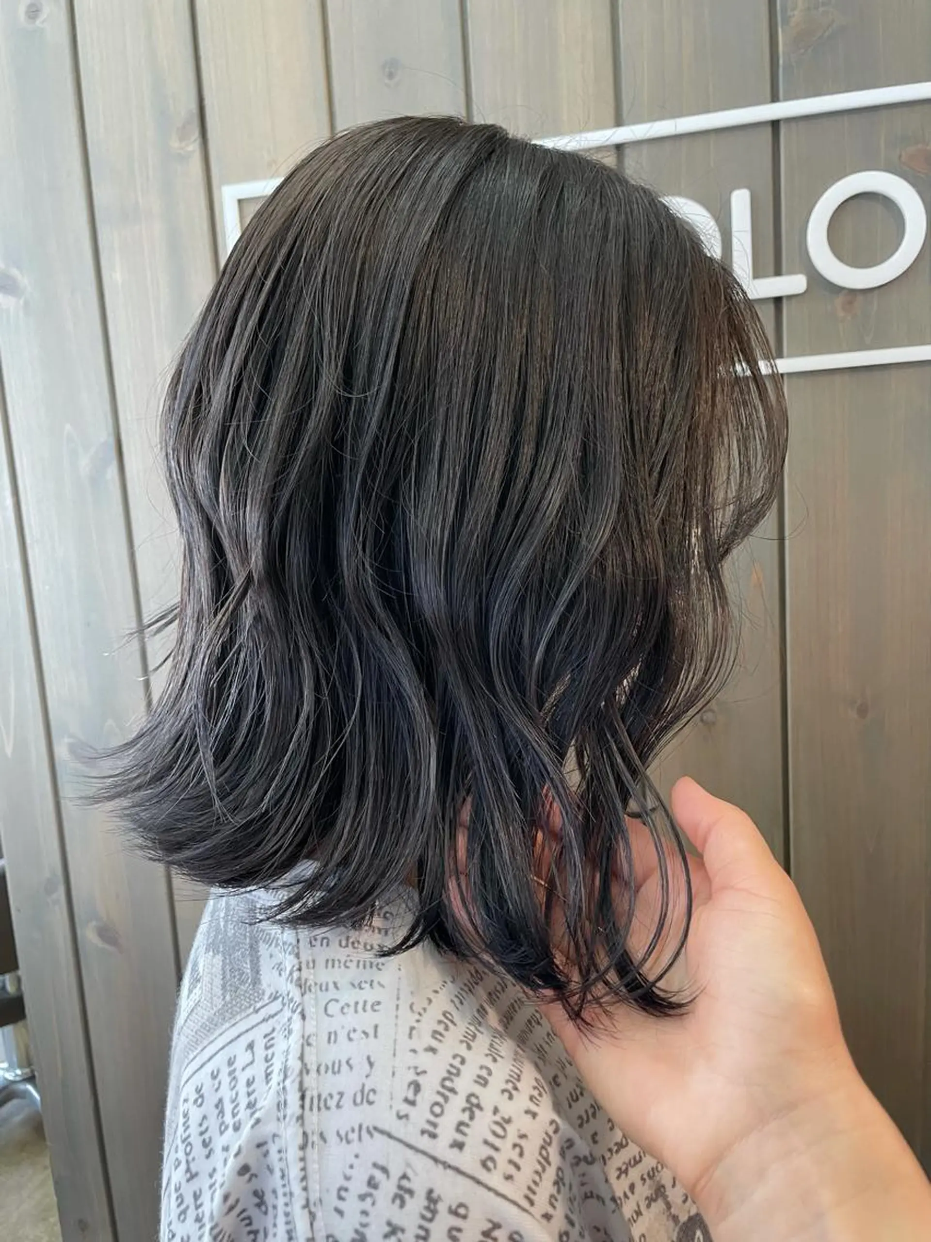 ミディアム カラー パーマ ブリーチ デザインカラー パープルカラー ナガミネアリサ/ 学芸大学/海外ヘアのヘアスタイル