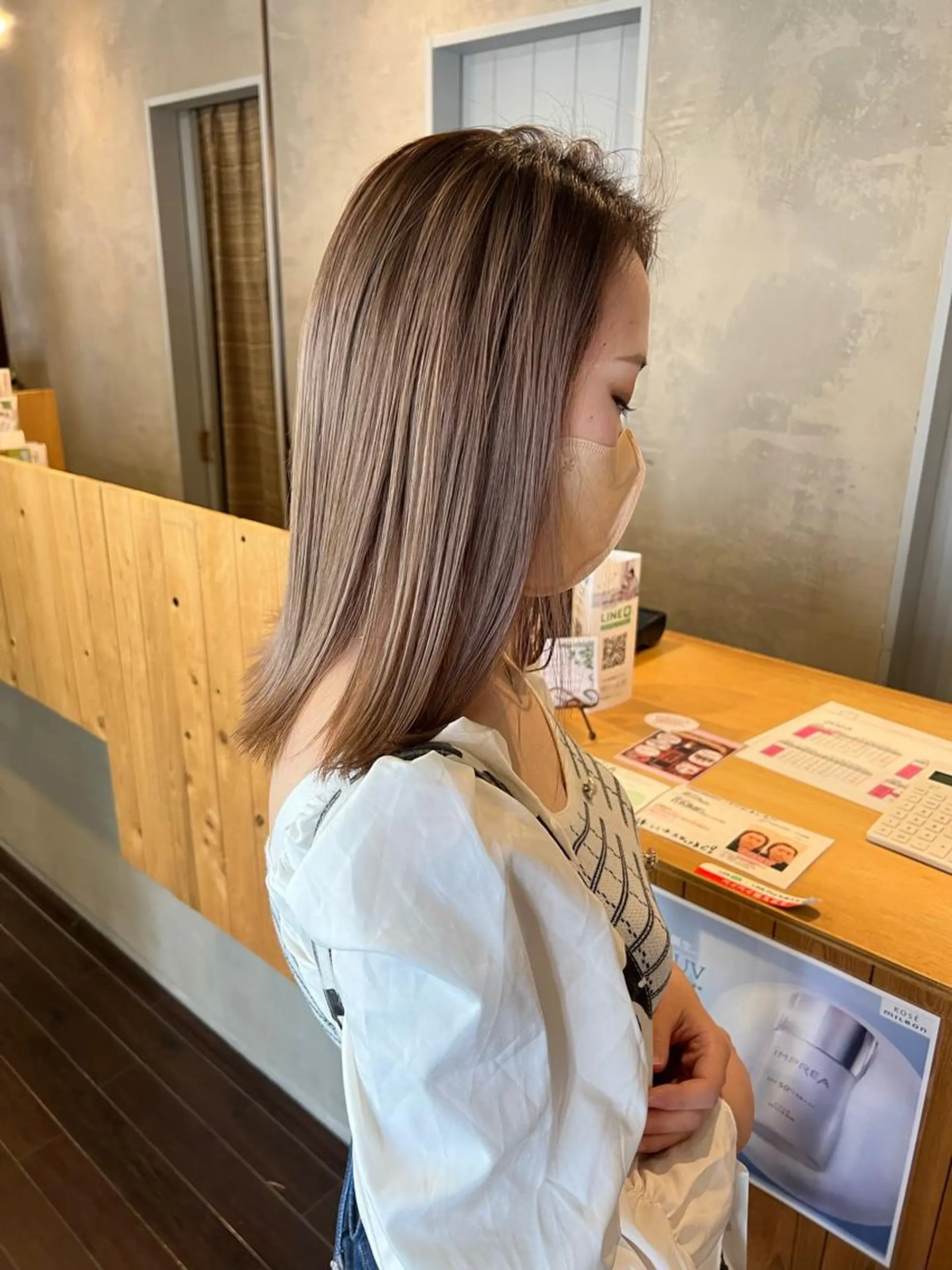 ミディアム ヘアカラー 具志 正太のヘアスタイル