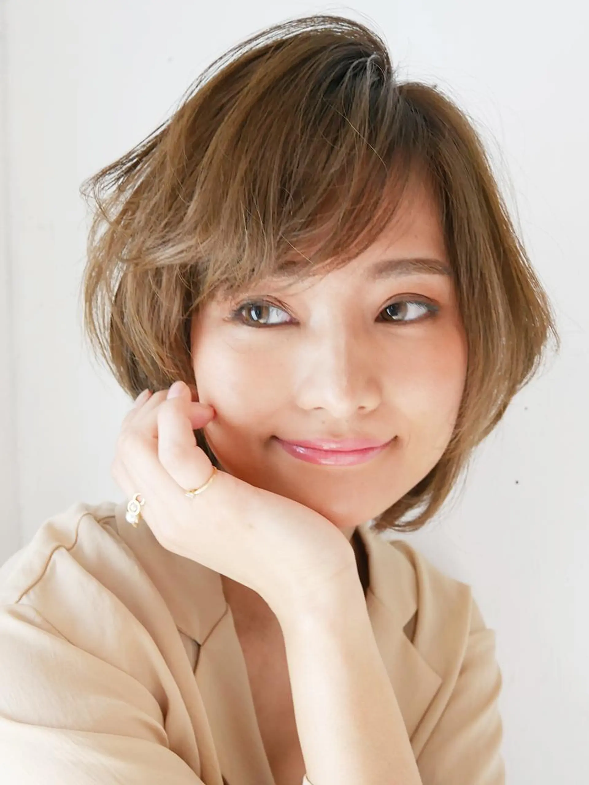 ショート カラー ヘアカラー 千脇 望美のヘアスタイル
