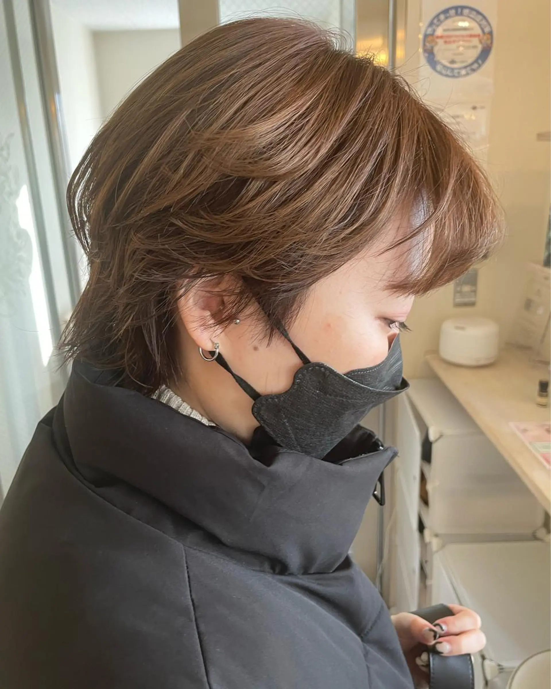 ショート カラー ベージュカラー ショートヘア ウルフカット カット ヘアカラー ボブウルフ／ボブ Satsukiのヘアスタイル