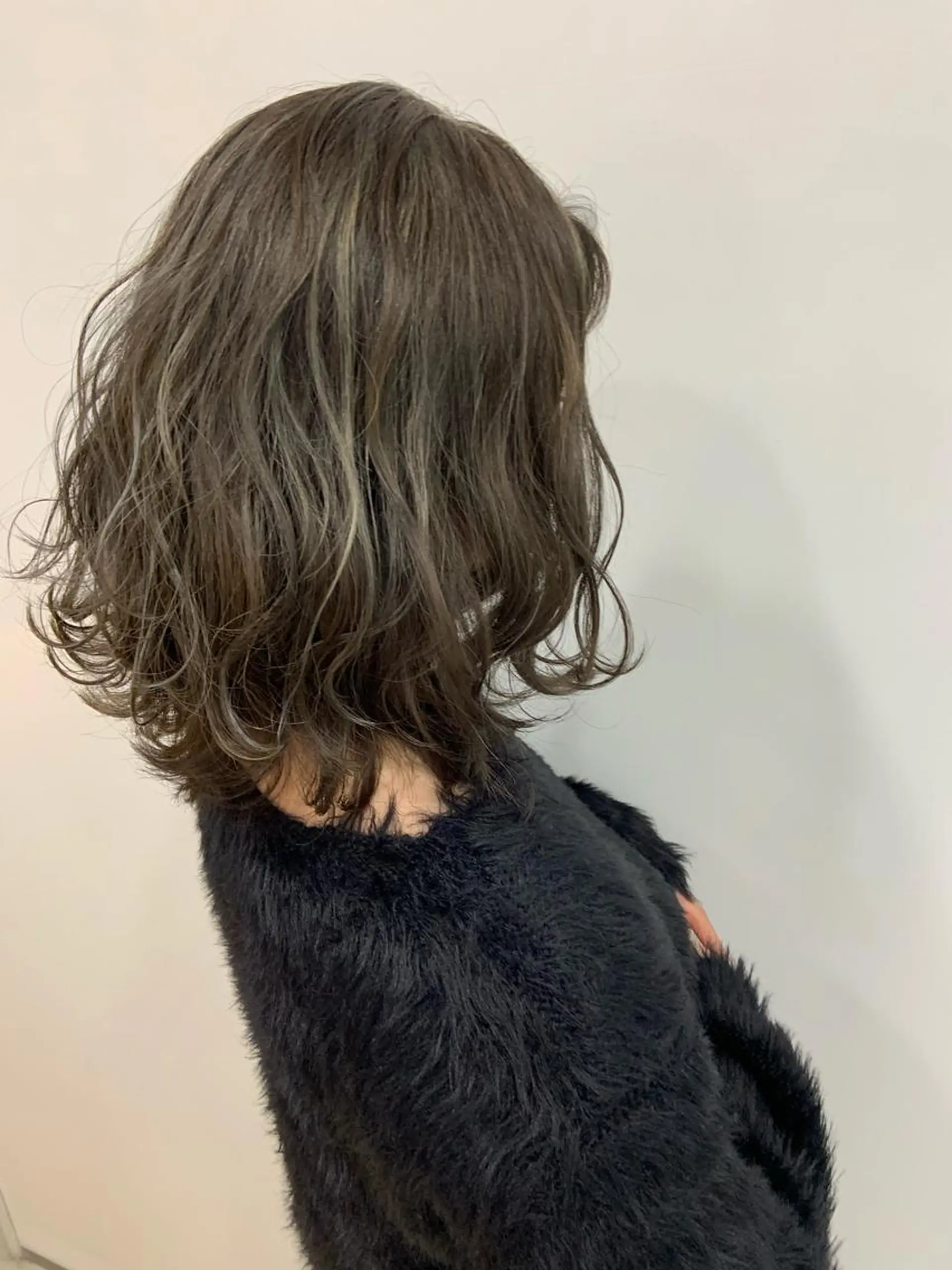 ミディアム カラー 山内 聡史のヘアスタイル