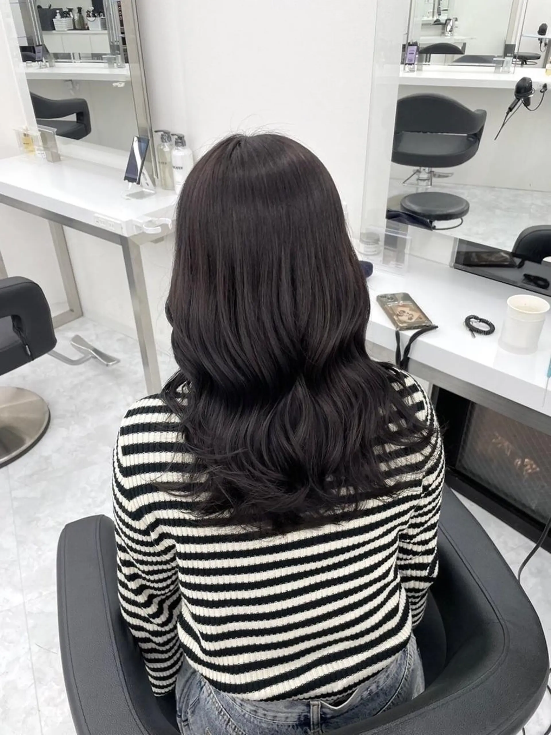カラー カット パーマ 暗め🩶寒色🩶 お洒落に✨/円香のヘアスタイル