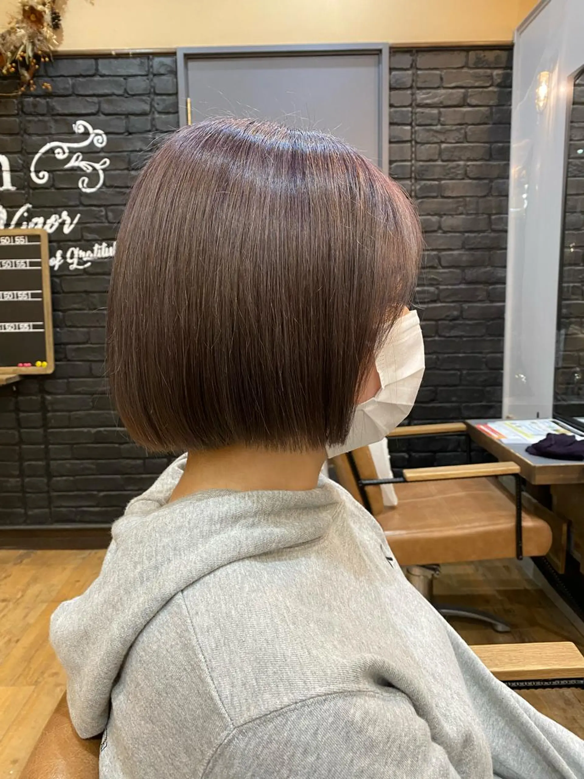 ショート 切りっぱなしボブ ボブ カット ケアカラーリスト✂️ SHIAN   フジのヘアスタイル