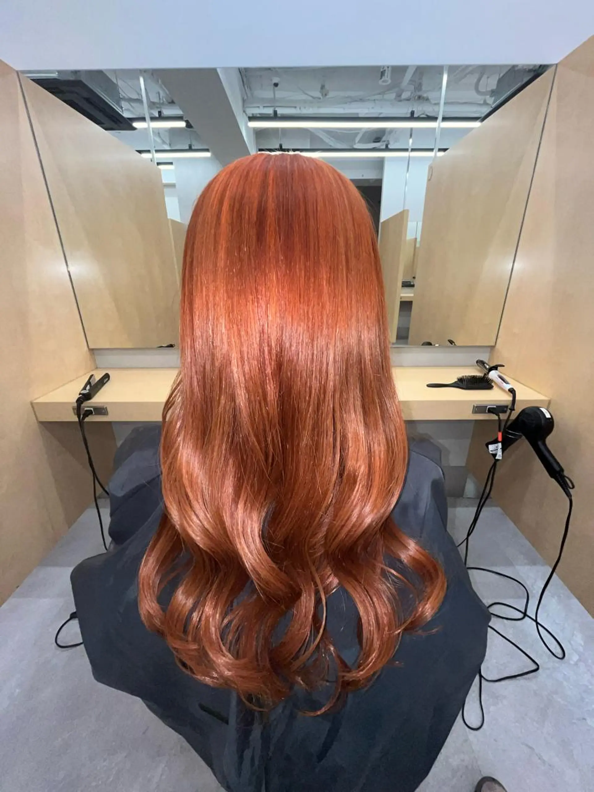 ロング カラー ヘアカラー トリートメント ヘアセット 🎀透明感ブリーチ カラー🎀ミズキのヘアスタイル