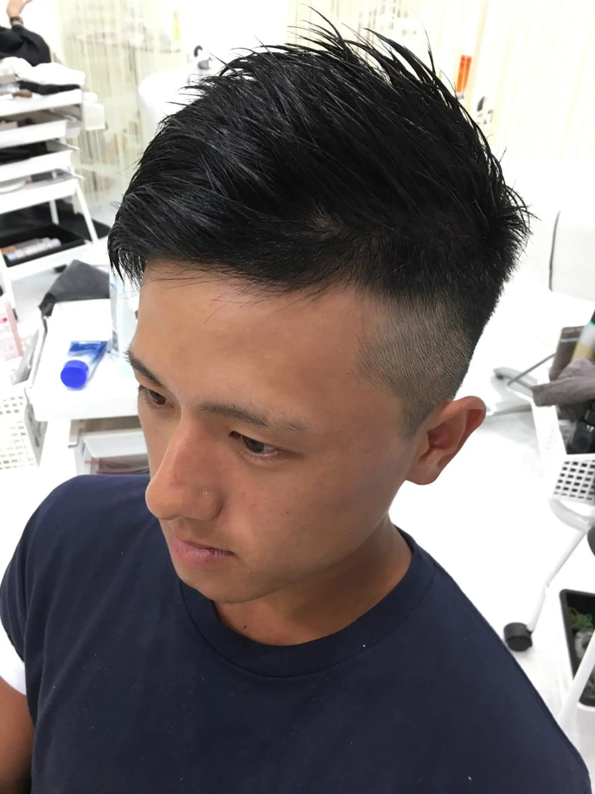 ショート メンズ 刈り上げ 佐藤 祥太のヘアスタイル