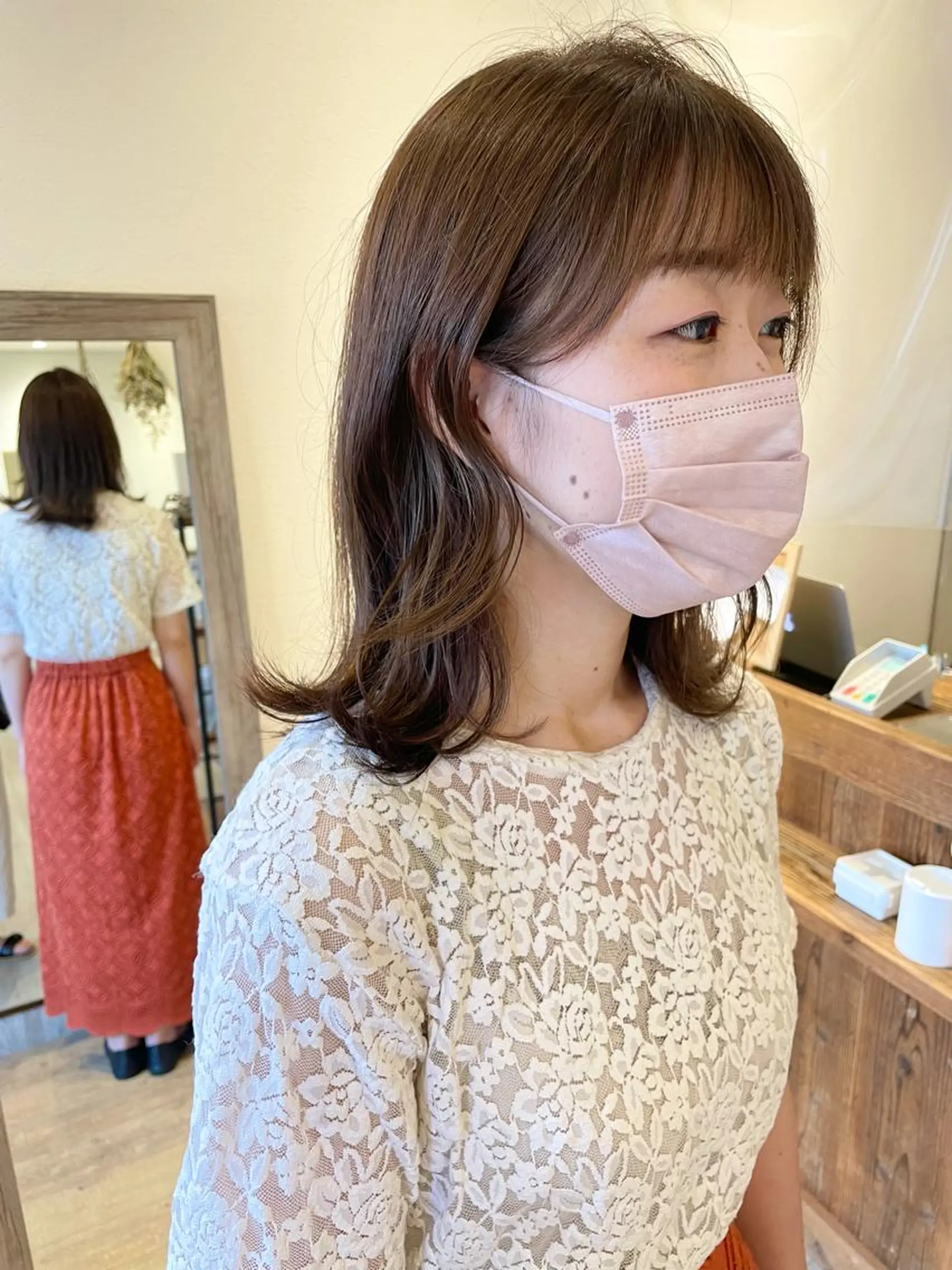 ミディアム カラー アディクシーカラー ベージュカラー ブリーチ 透明感カラー グレージュ 🩰オリーブ/ ベージュ松本咲花🩰のヘアスタイル