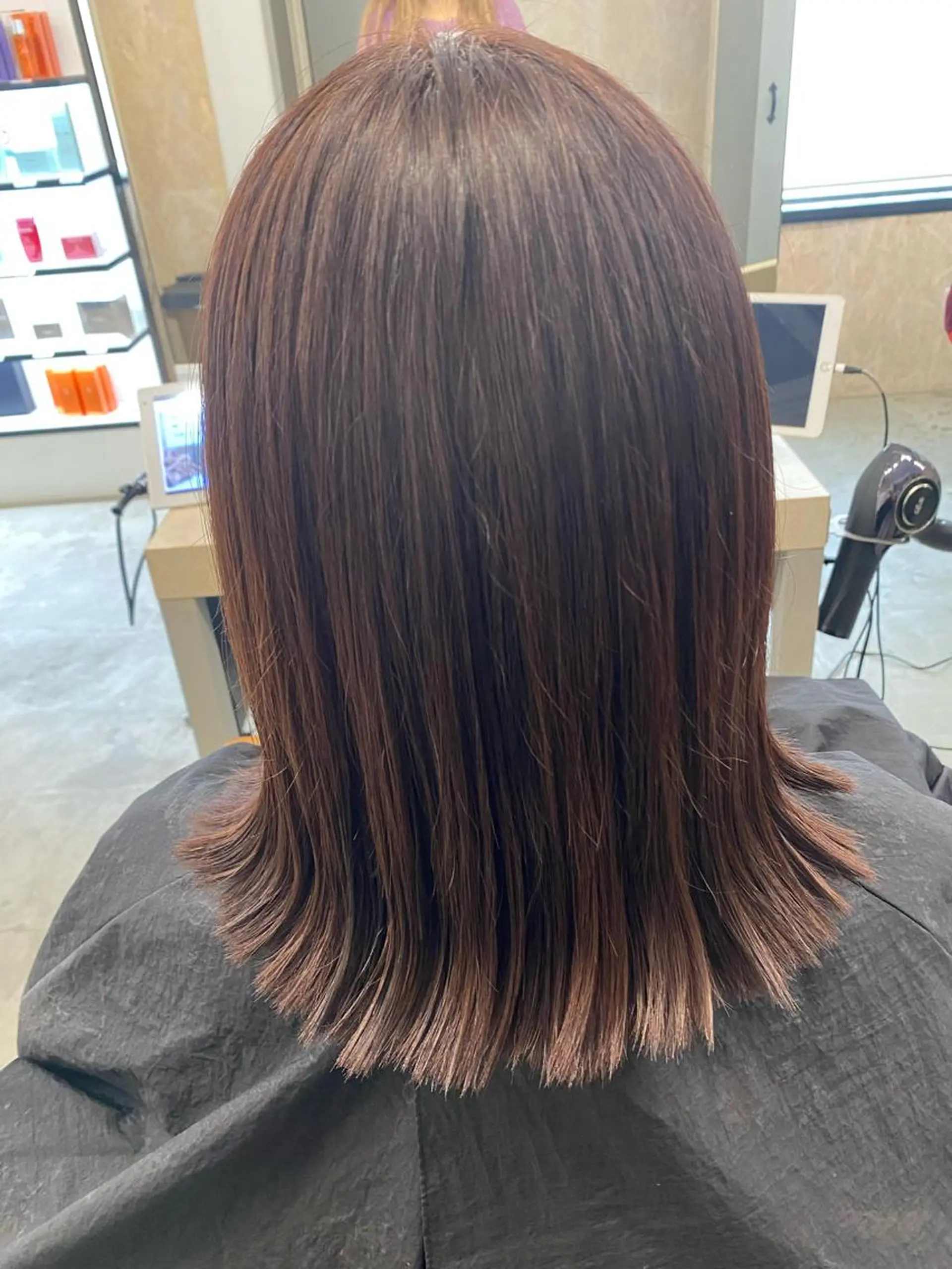 ミディアム GRAPEVINES所属・🤍平石 稚可子🐰のヘアスタイル