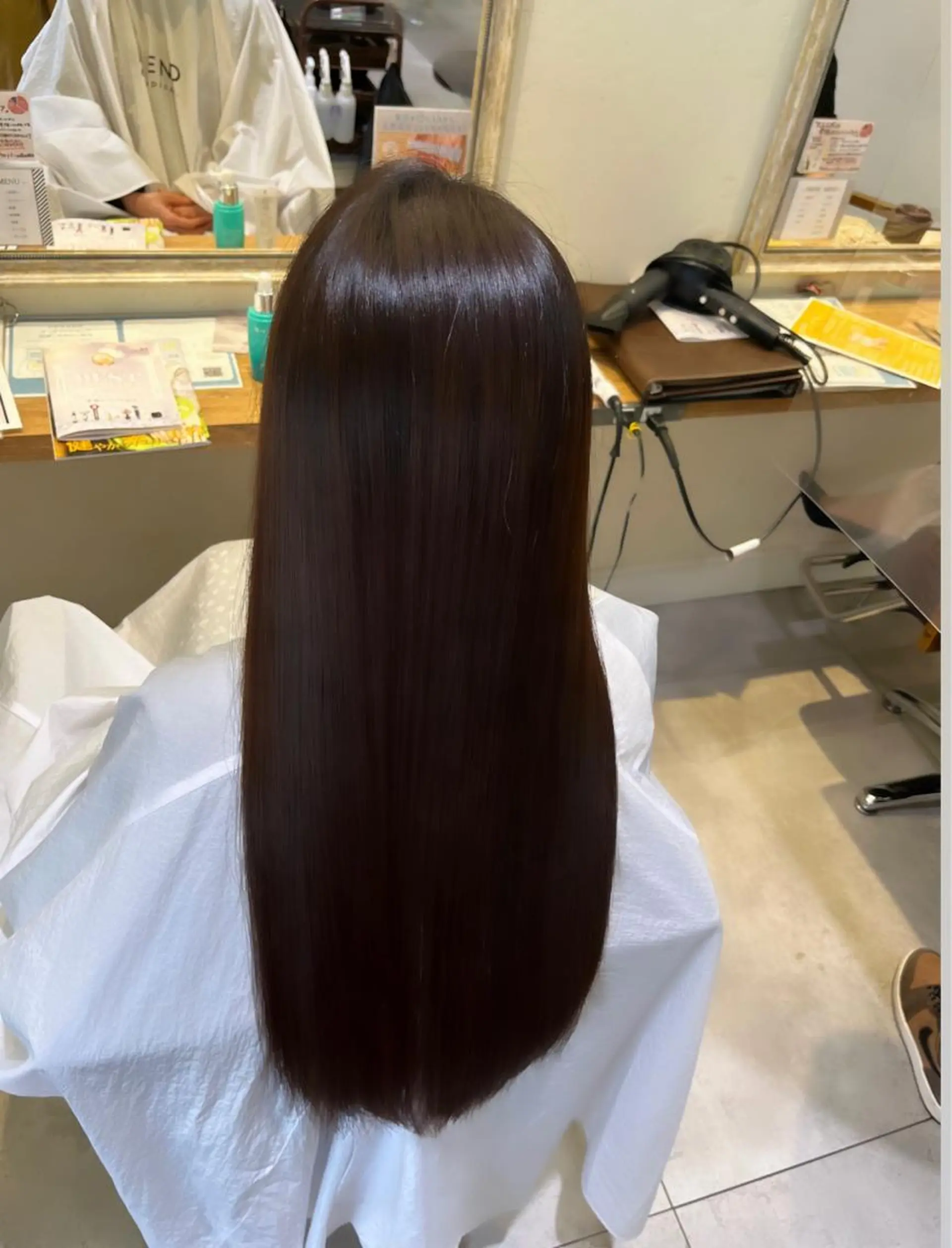 ロング ショートボブ ボブ くびれヘア 髪質改善 ロング カット トリートメント BLENDby happiness所属・KAORU/絹髪 /髪質改善/奈良のヘアスタイル