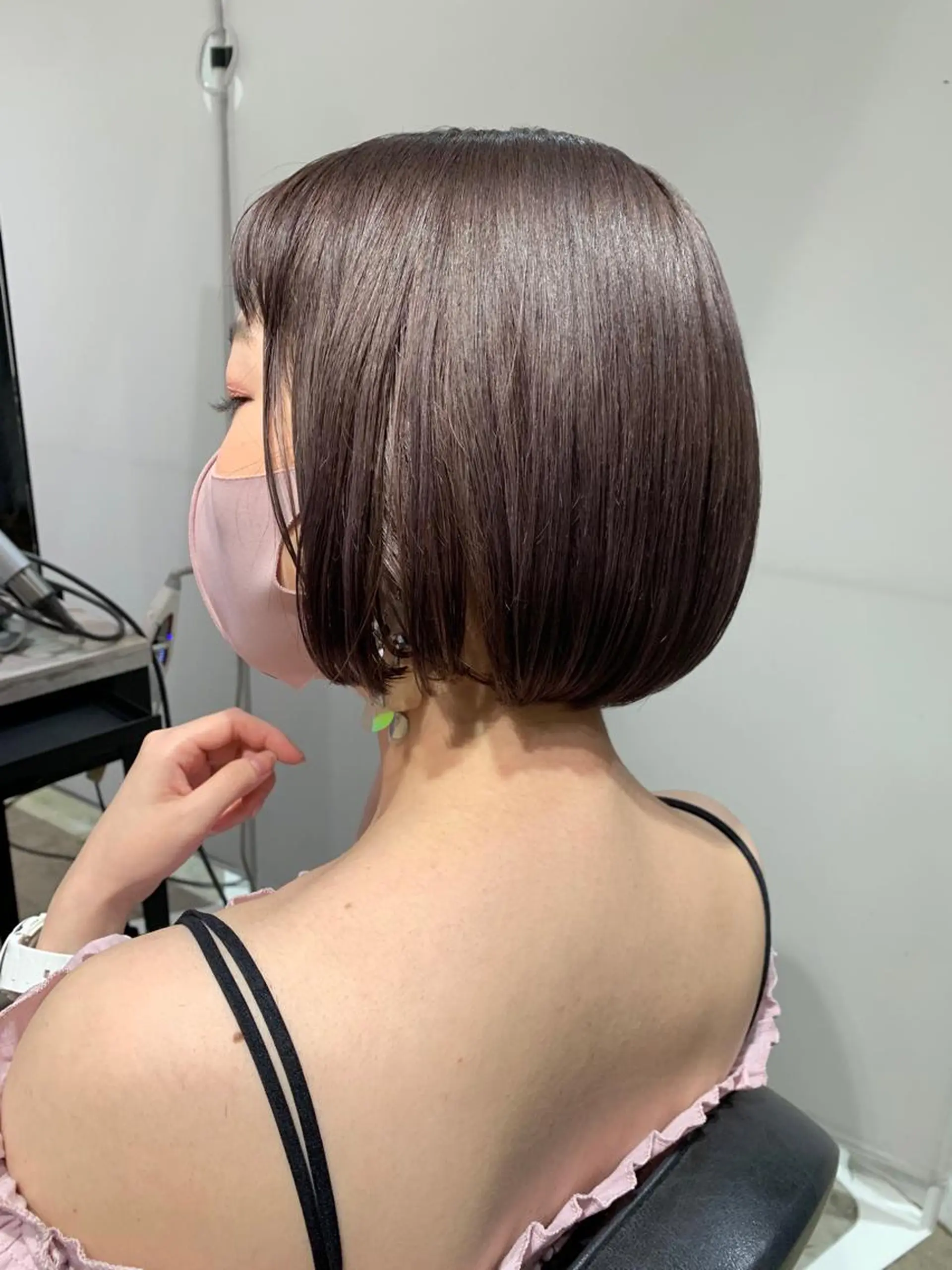 ショート カラー ヘアアレンジ ブリーチ グレージュ ラベンダーカラー ラベンダーグレージュ ラベンダーグレー カット ヘアカラー トリートメント 艶ハイトーン/ヘア アレンジAYAKAのヘアスタイル