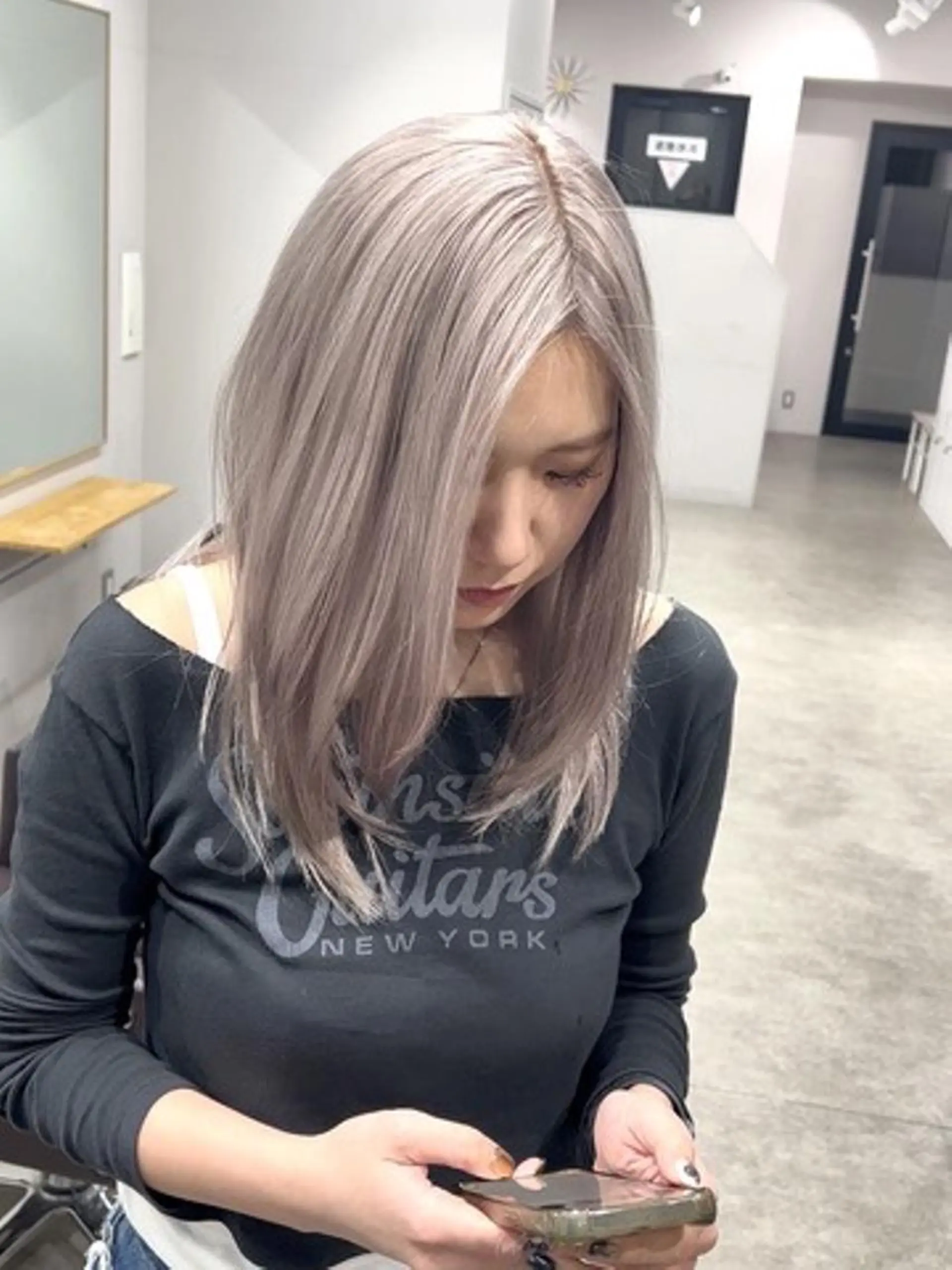 ミディアム カラー ブリーチ ダブルカラー ヘアカラー トリートメント ✨【公式】 juhl.横浜✨のヘアスタイル