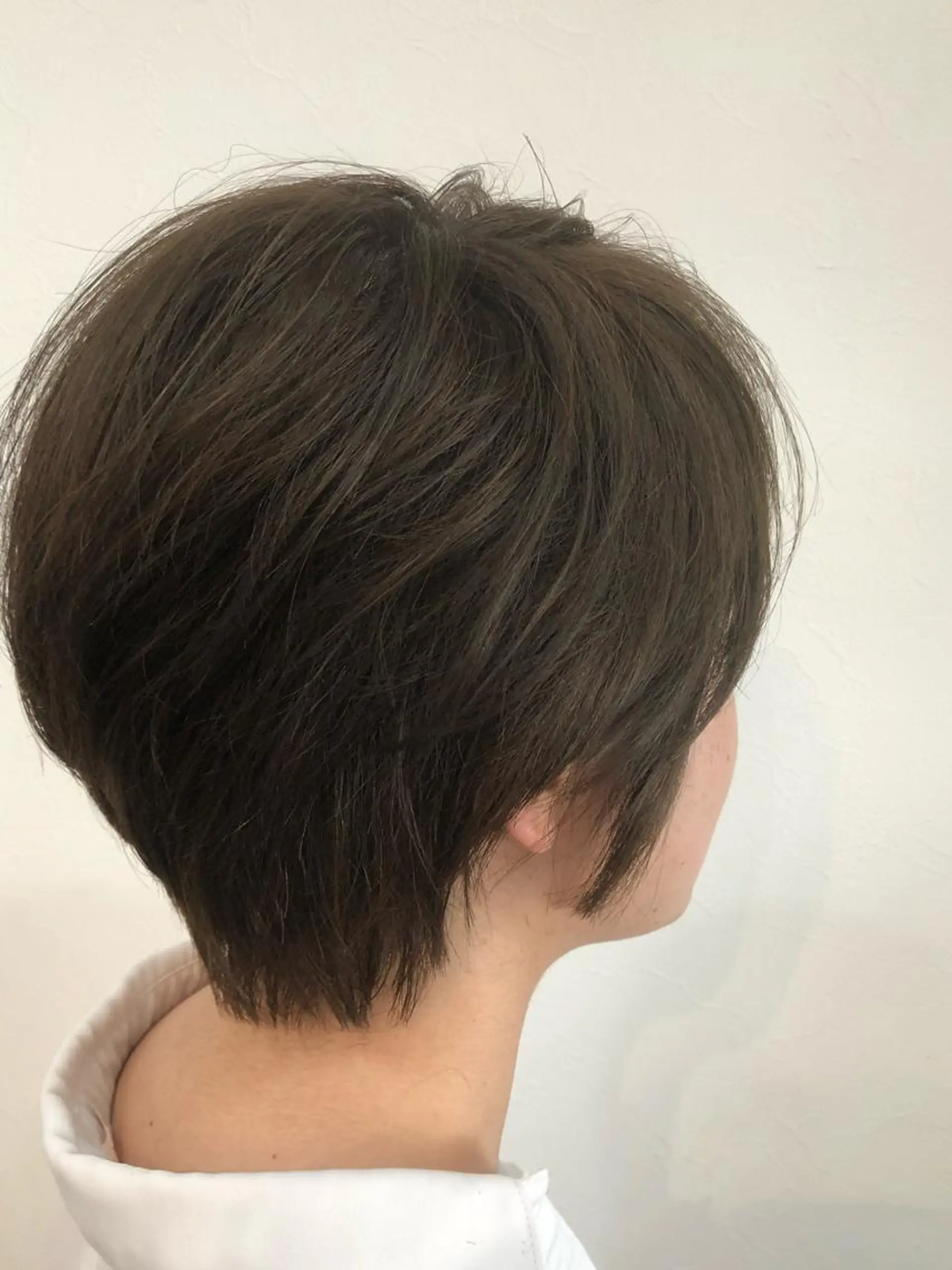 ショート カット ヘアカラー トリートメント 福田 竜士のヘアスタイル