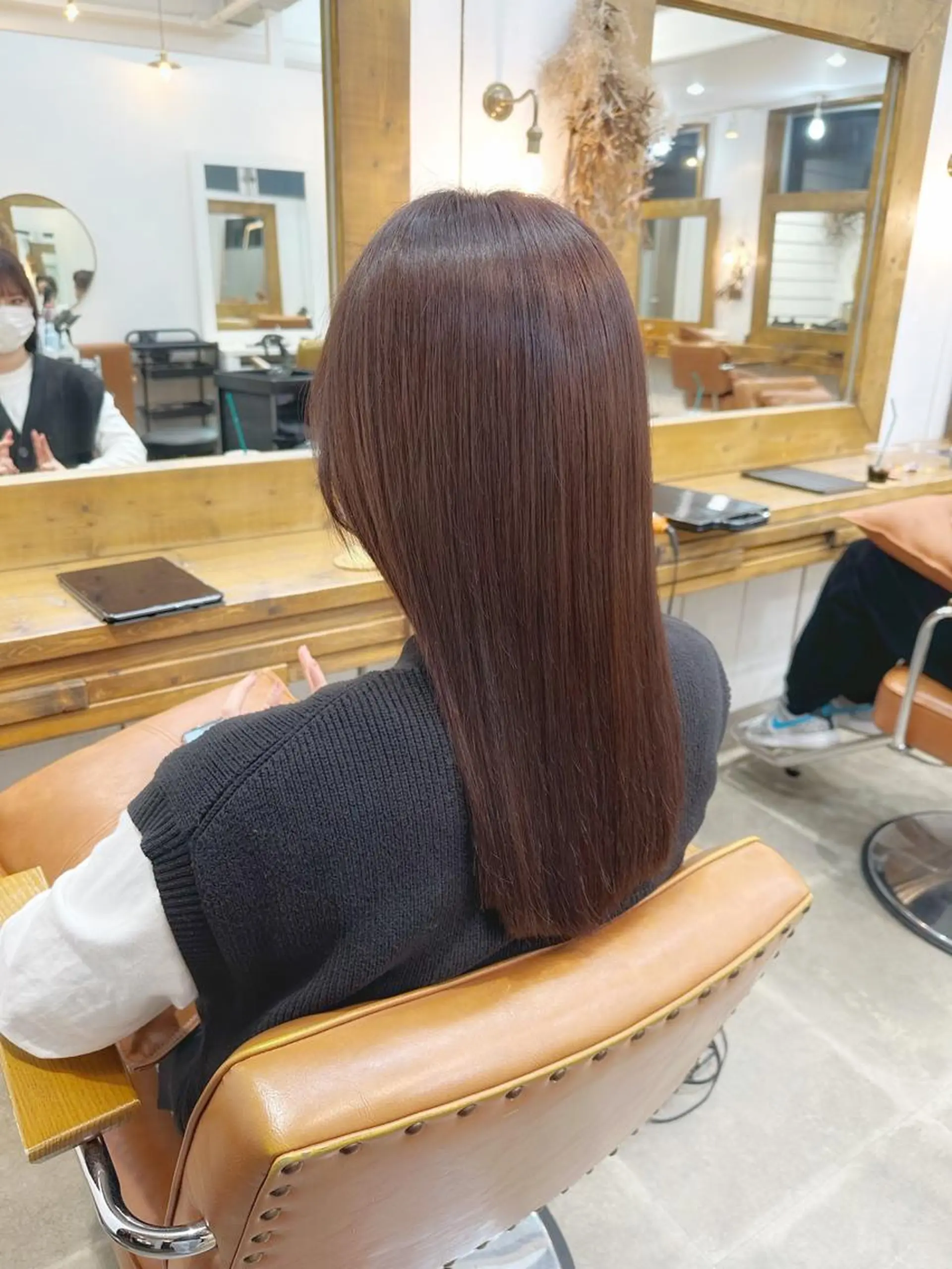 ロング カラー ショートボブ ブリーチ グレージュ ブリーチなしカラー ボブ カット ヘアカラー トリートメント newline銀座所属・銀座ショート/ 大人ショート/金子涼のヘアスタイル