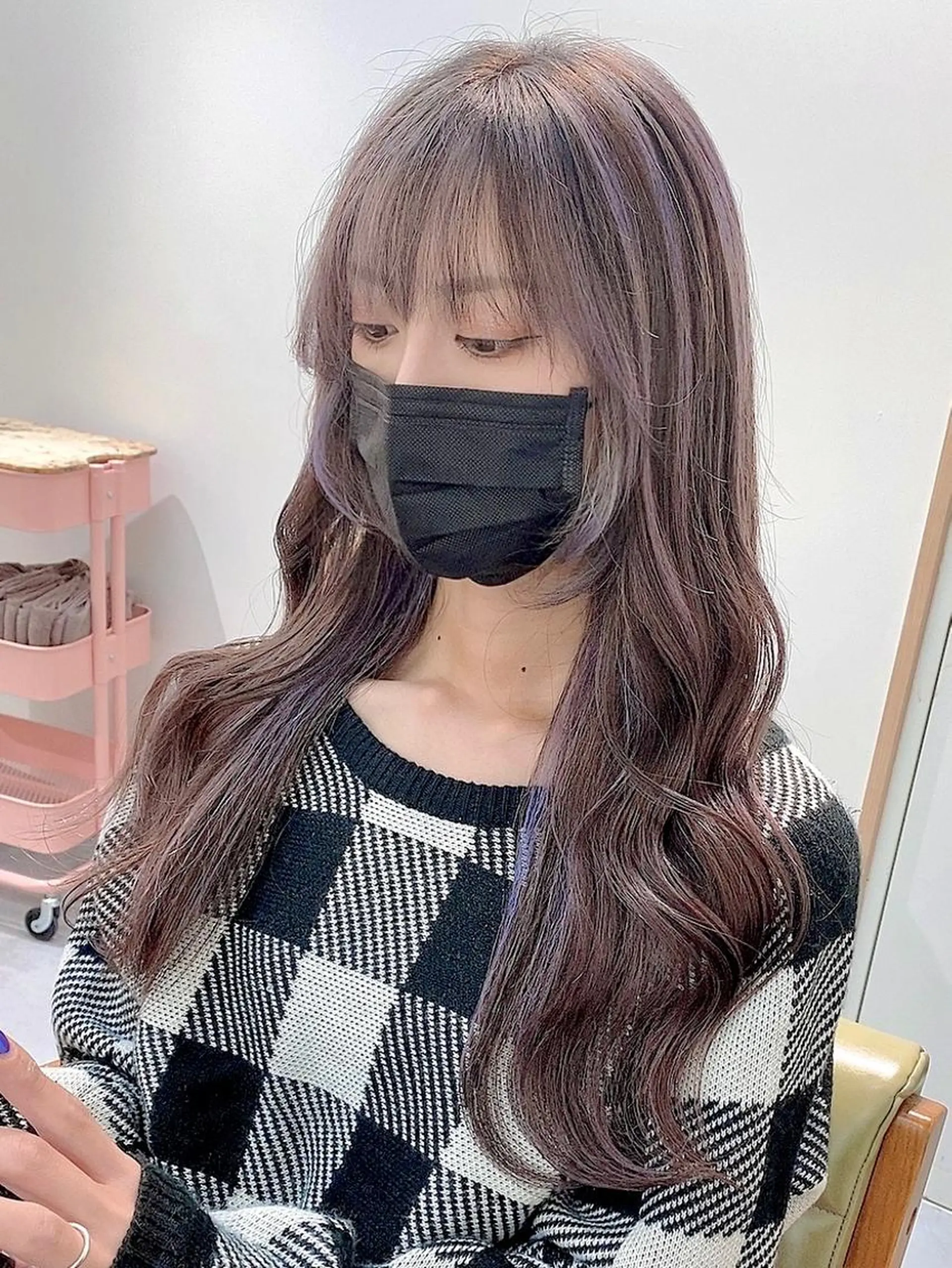 ロング カラー ハイライトカラー パープルカラー ハイライト ヘアカラー トリートメント ヘアセット 💘カラー特化美容師 尾崎拓己のヘアスタイル