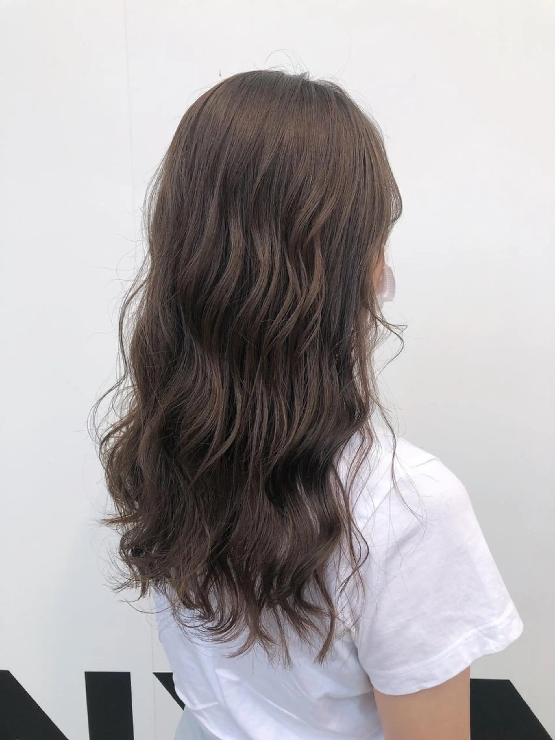 ロング カラー 韓国🩵海外ヘア 宮川華奈のヘアスタイル