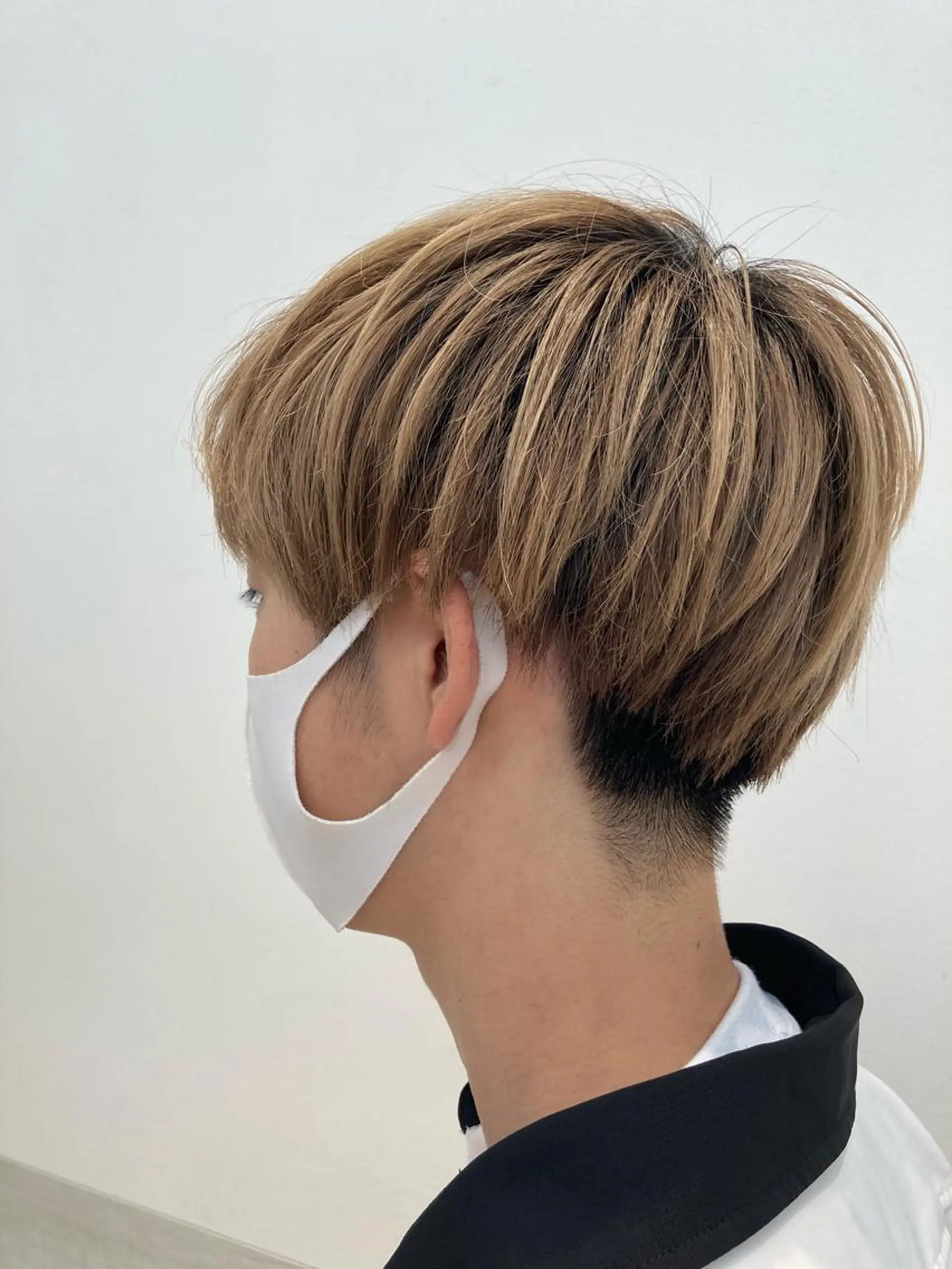 ショート メンズ マッシュ 佐藤 睦月のヘアスタイル