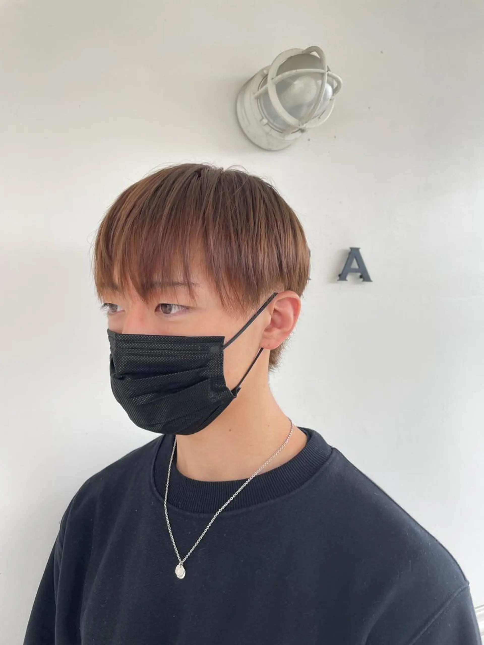 カラー メンズ メンズブリーチ ベージュカラー ブリーチ ブリーチなしカラー ヘアカラー 野田 カレンのヘアスタイル