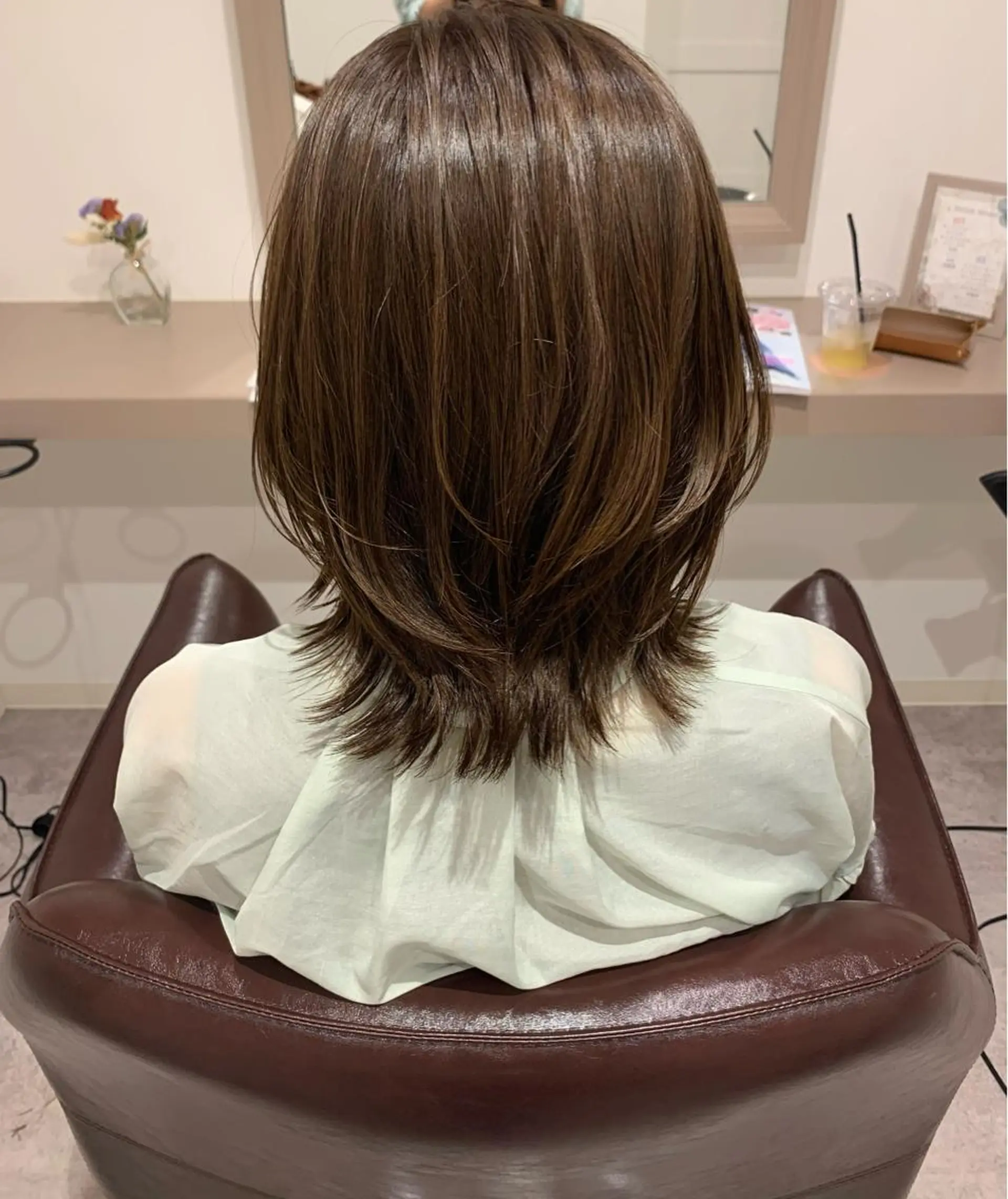 ミディアム カラー ヘアカラー 大友 麻衣のヘアスタイル