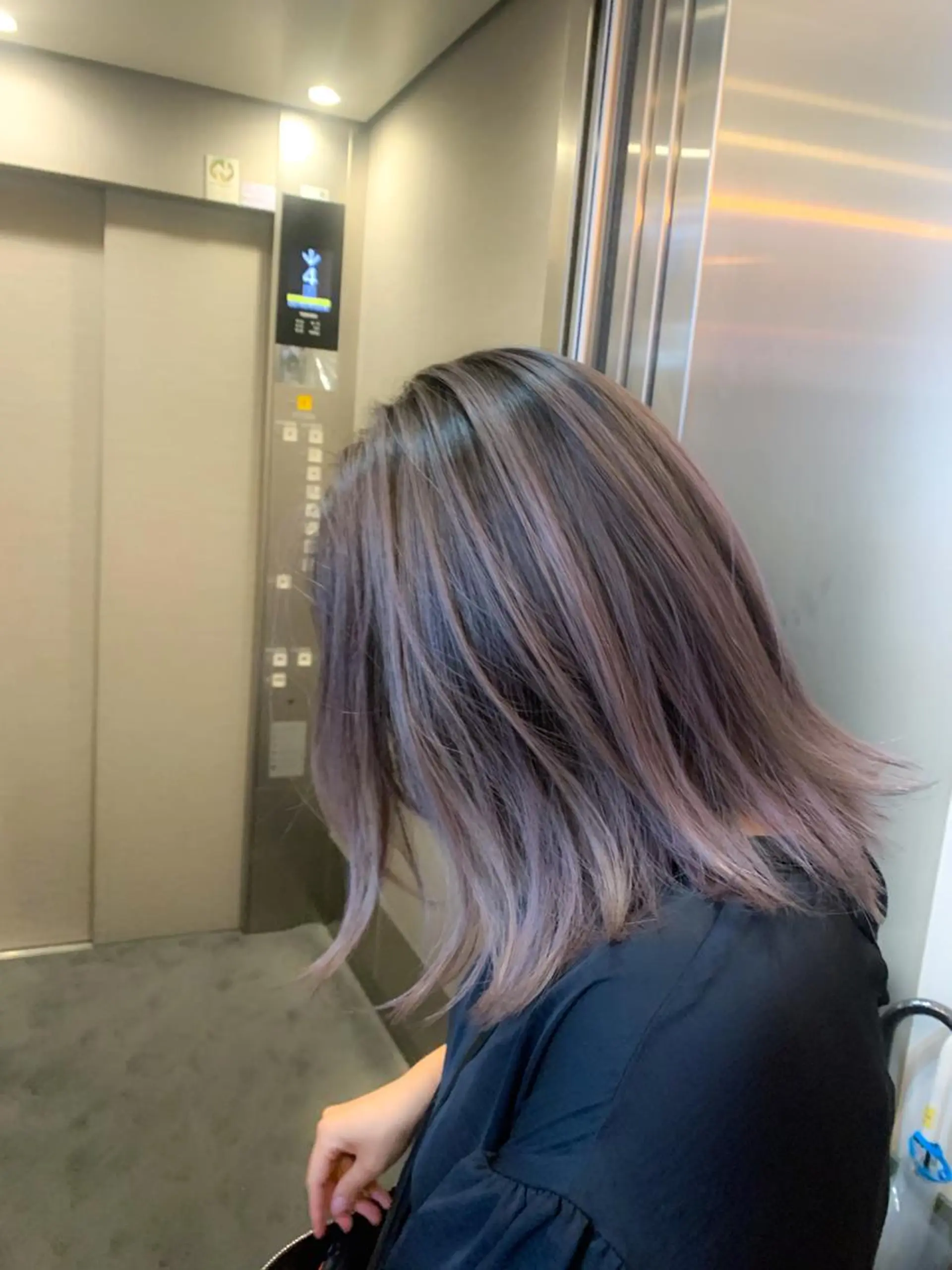 セミロング カット ヘアカラー トリートメント 🔍髪質改善診断🔎 長山　 シュンスケのヘアスタイル