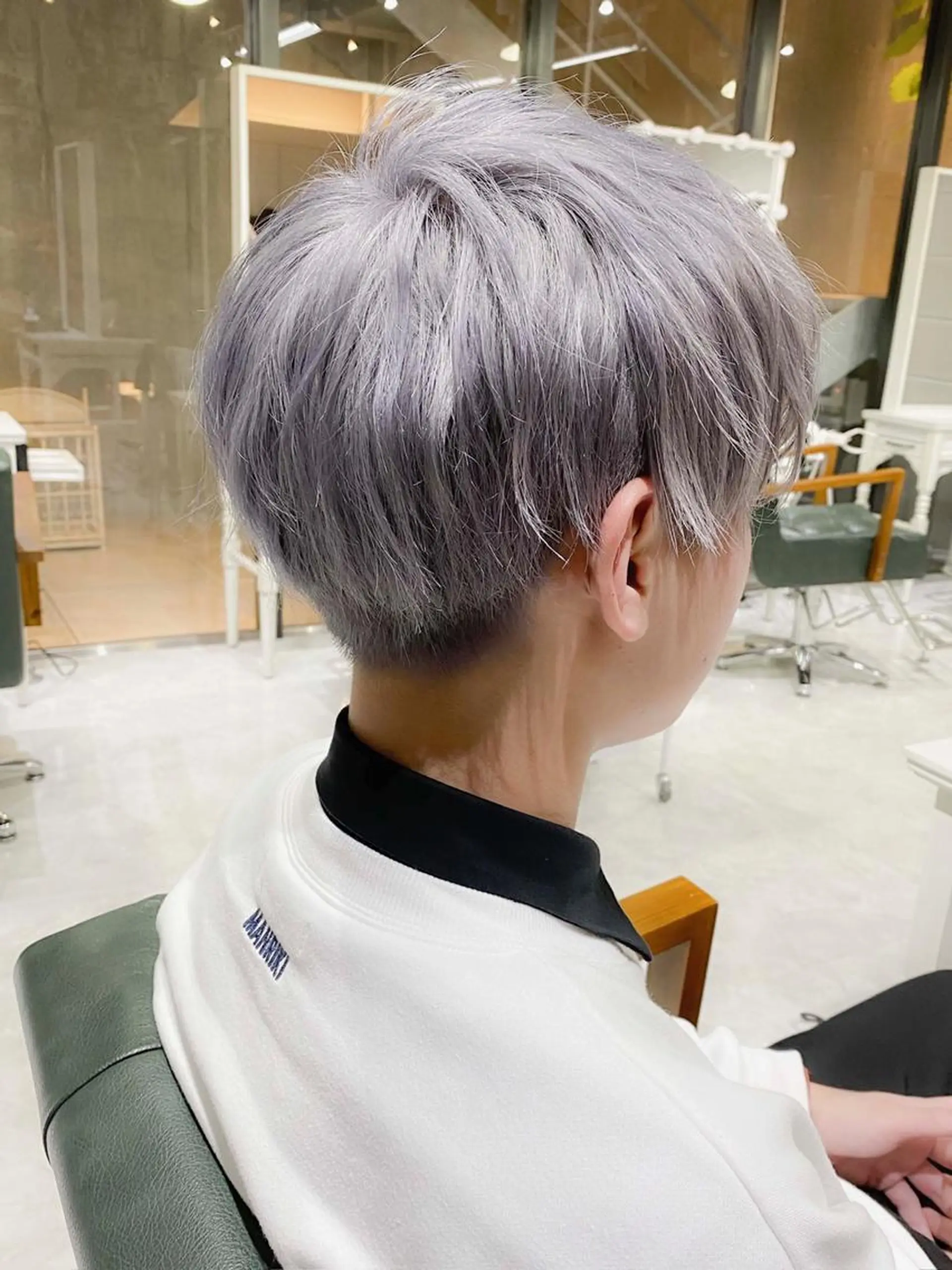 ショート カラー ヘアアレンジ メンズ メンズブリーチ メンズ韓国風 韓国マッシュ マッシュ ツーブロック 𝐑𝐈𝐍𝐊𝐀 🐷🖤のヘアスタイル