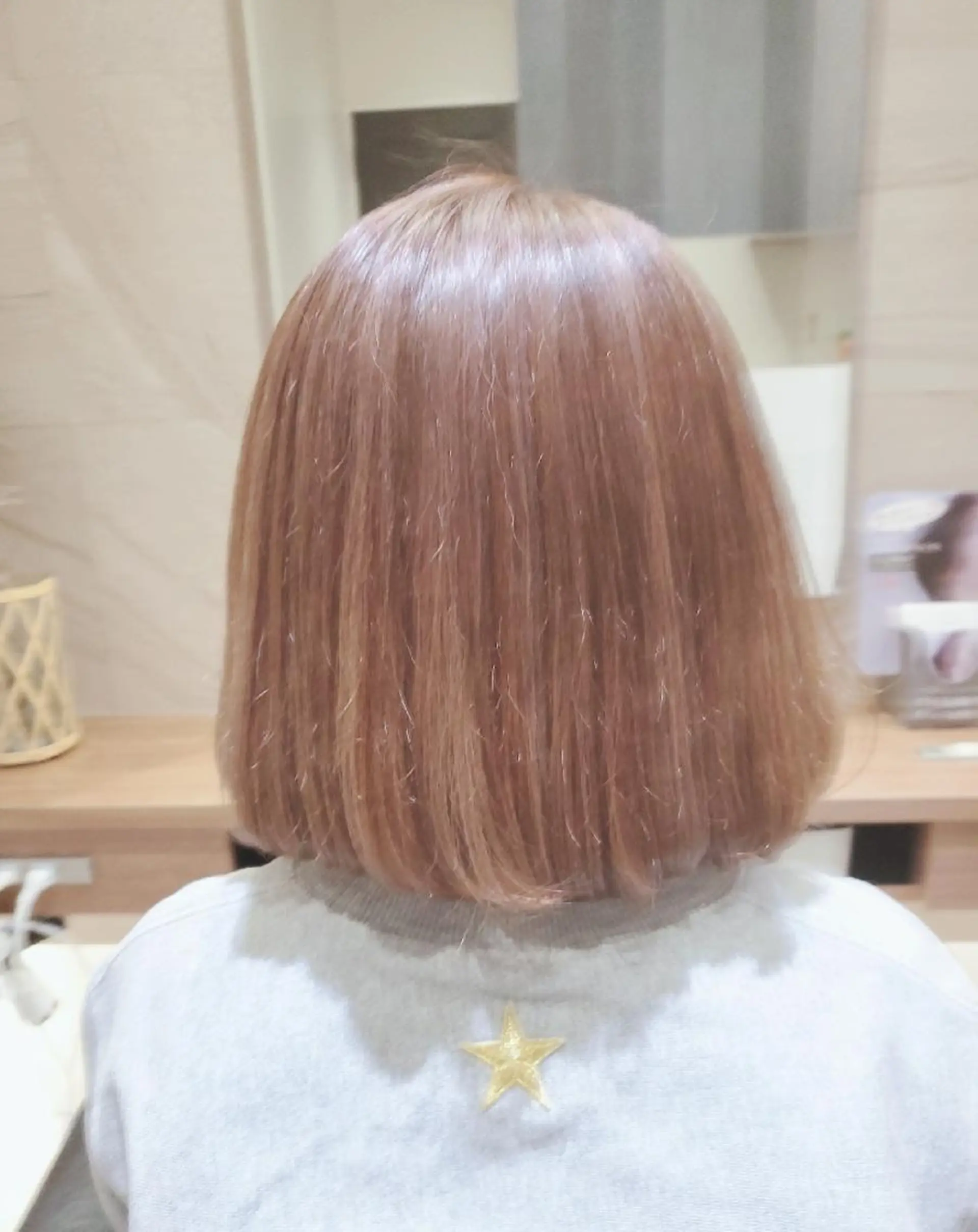 ショート カラー ハイライトカラー ピンクカラー ボブ ハイライト 💎カラー特化💎 長嶺文江💎のヘアスタイル