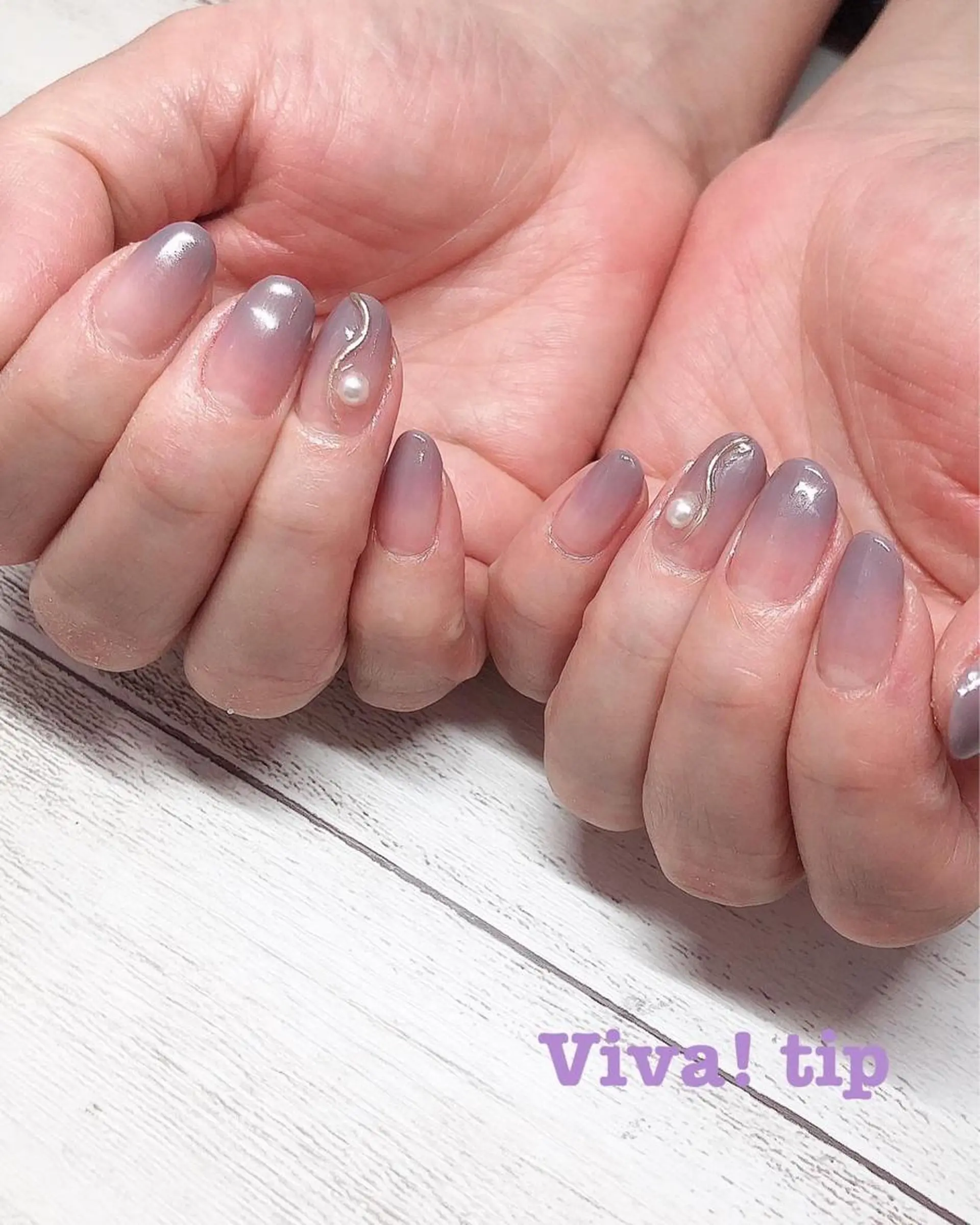 ネイル シンプルネイル ハンドネイル Viva!tip所属・Viva!tip ビバティップネイルのネイルデザイン